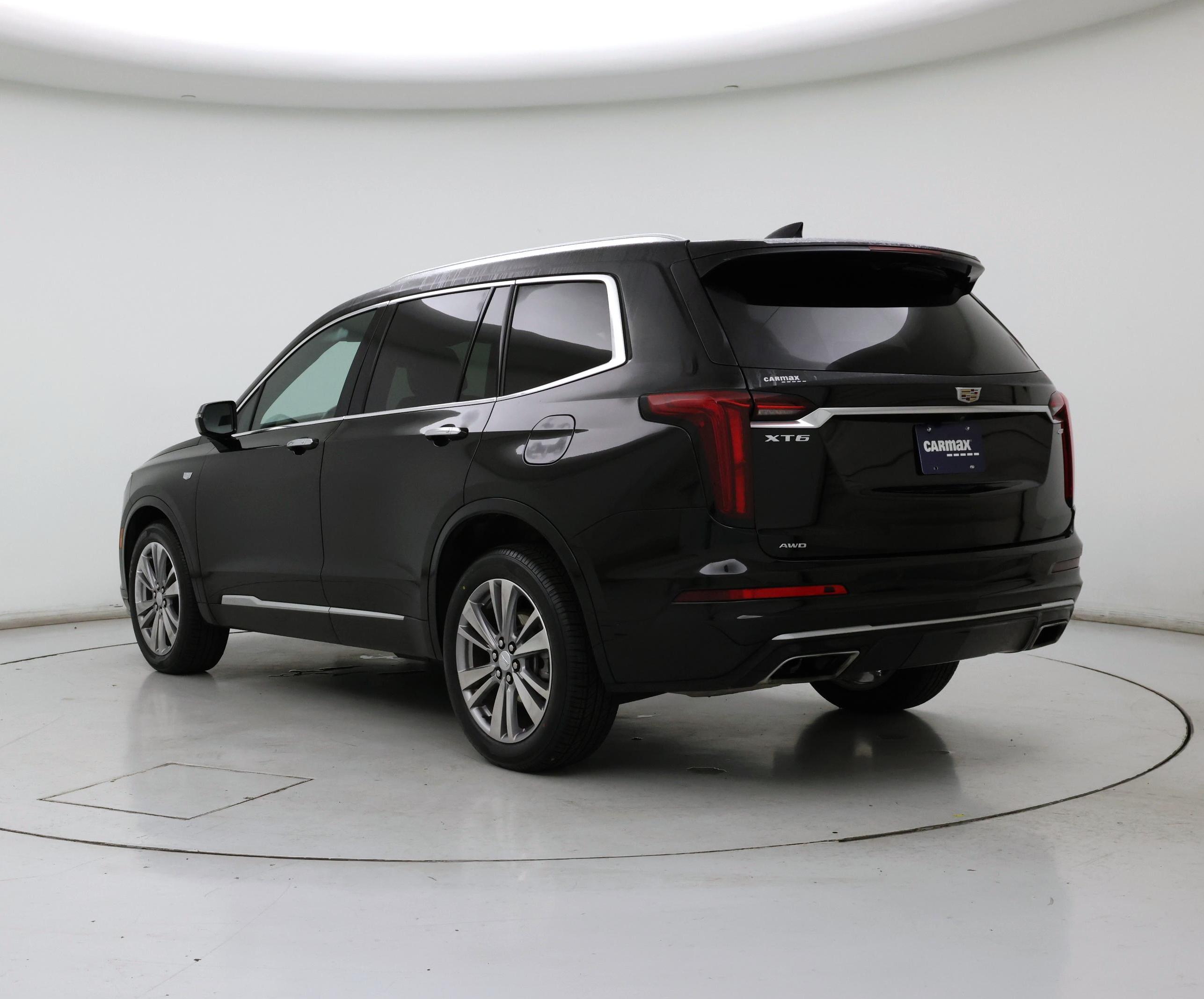 Thumbnail: 2023 Cadillac XT6 - 2