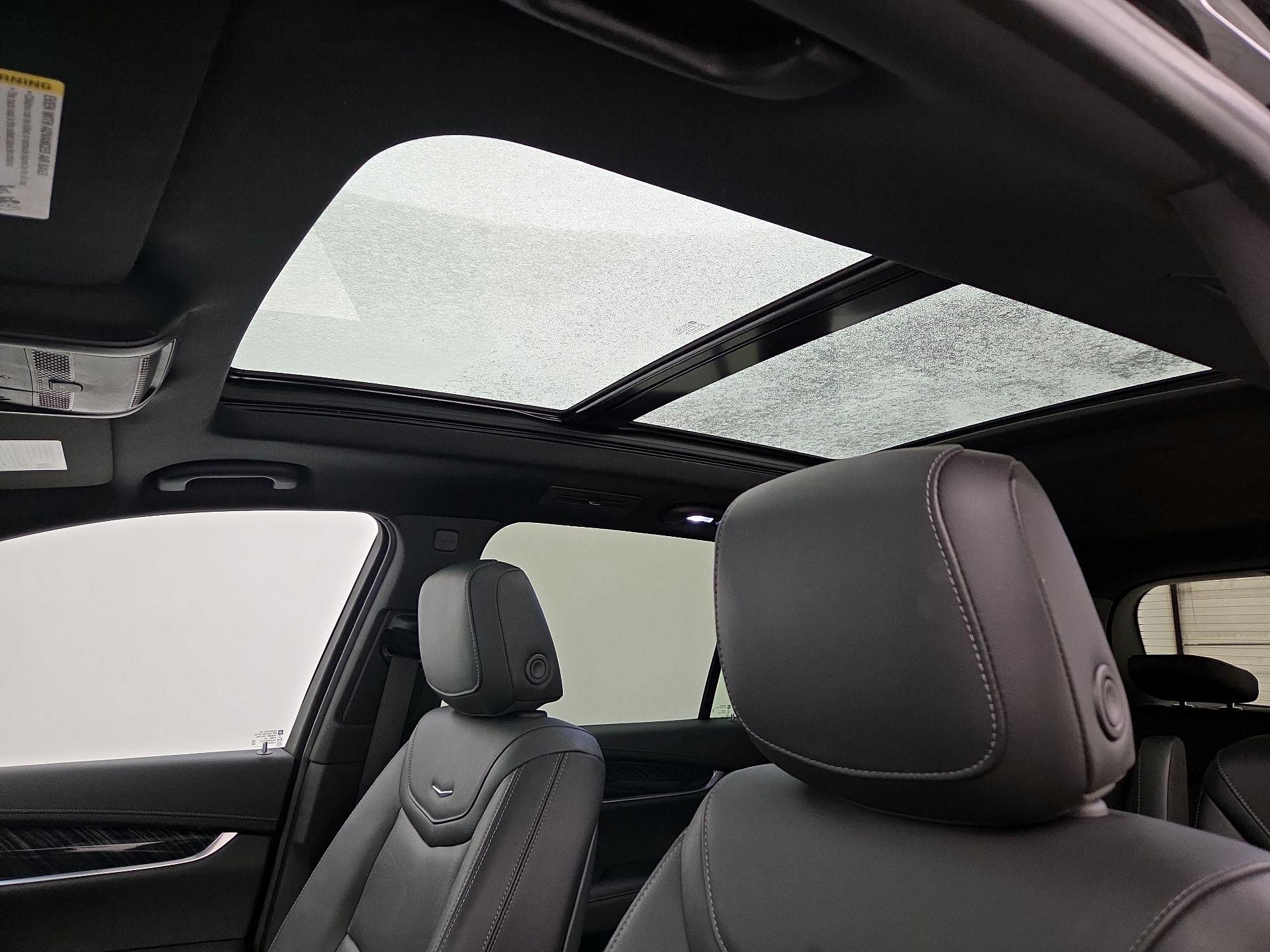 Thumbnail: 2023 Cadillac XT6 - 20