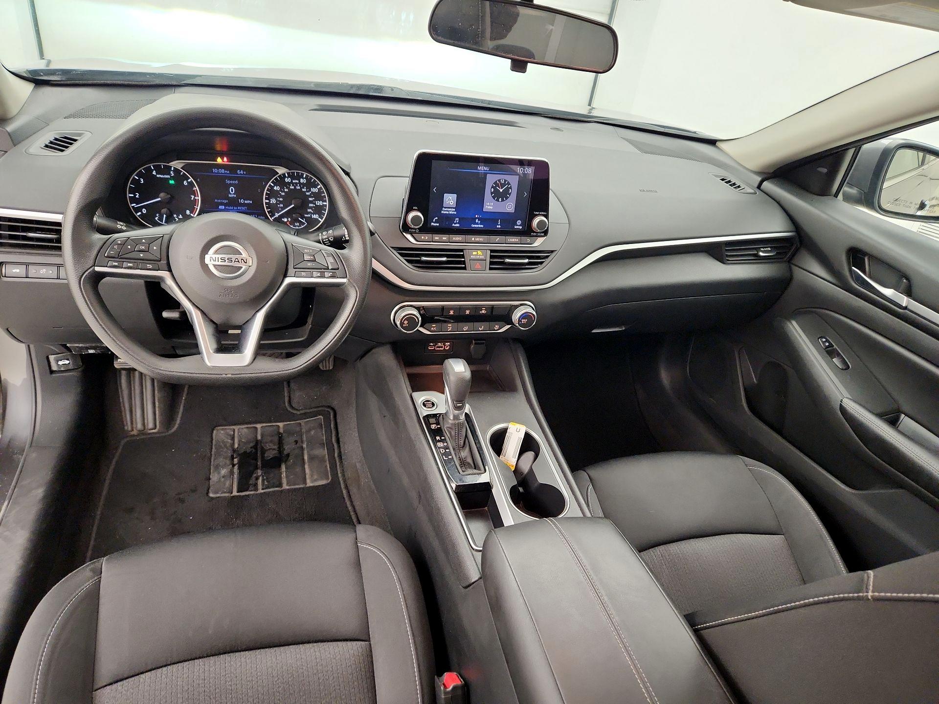 Thumbnail: 2022 Nissan Altima - 9