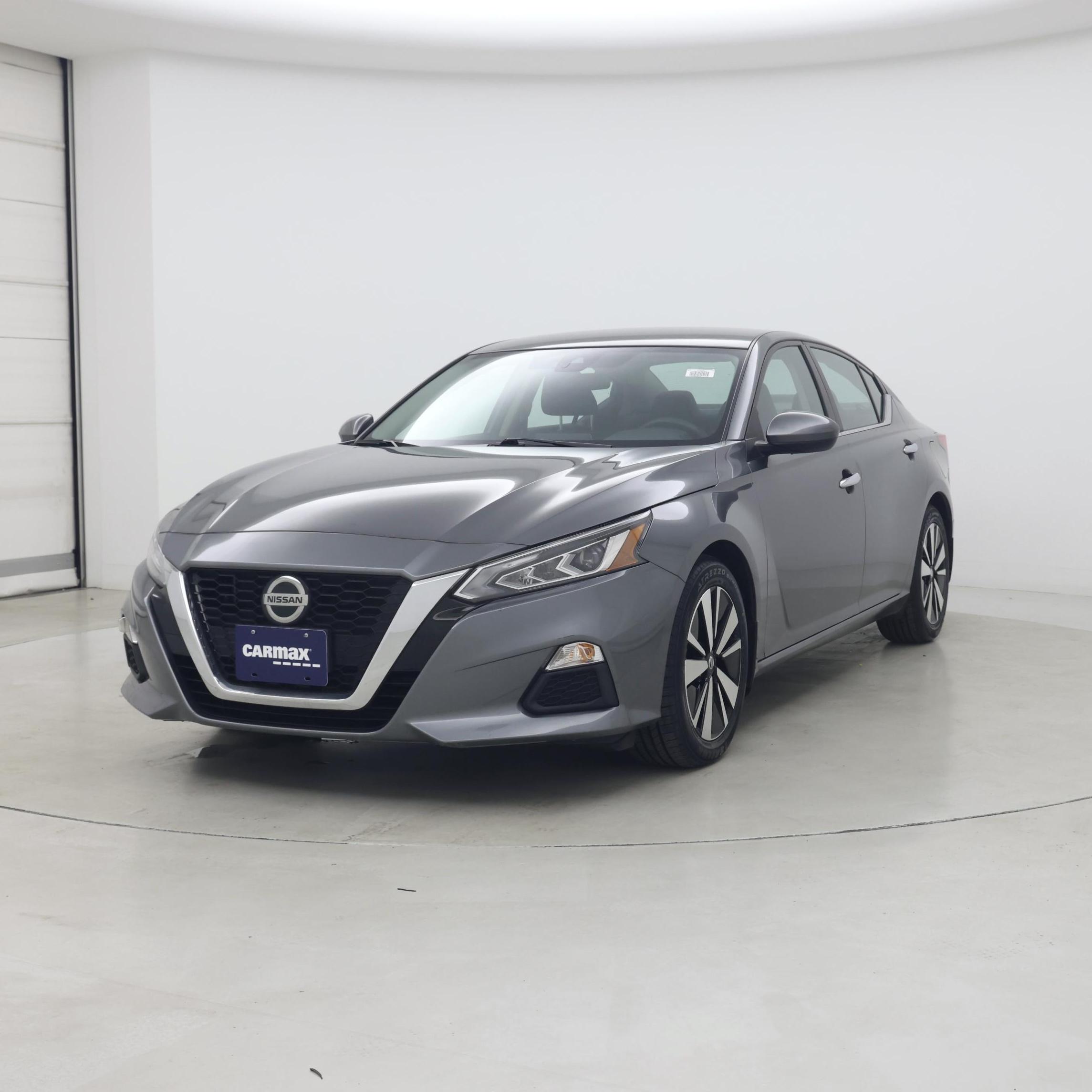 Thumbnail: 2022 Nissan Altima - 4