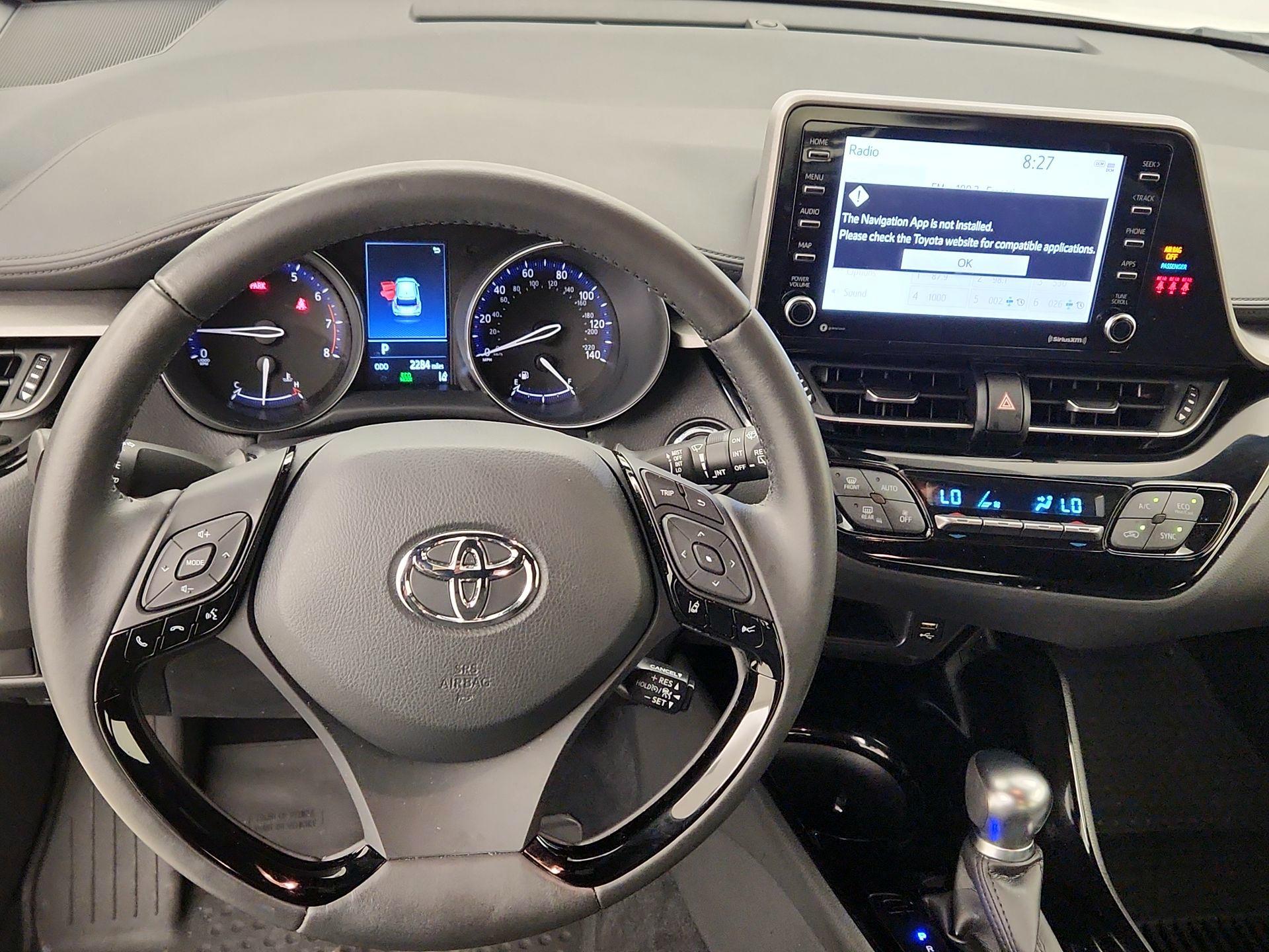 Thumbnail: 2021 Toyota C-HR - 10