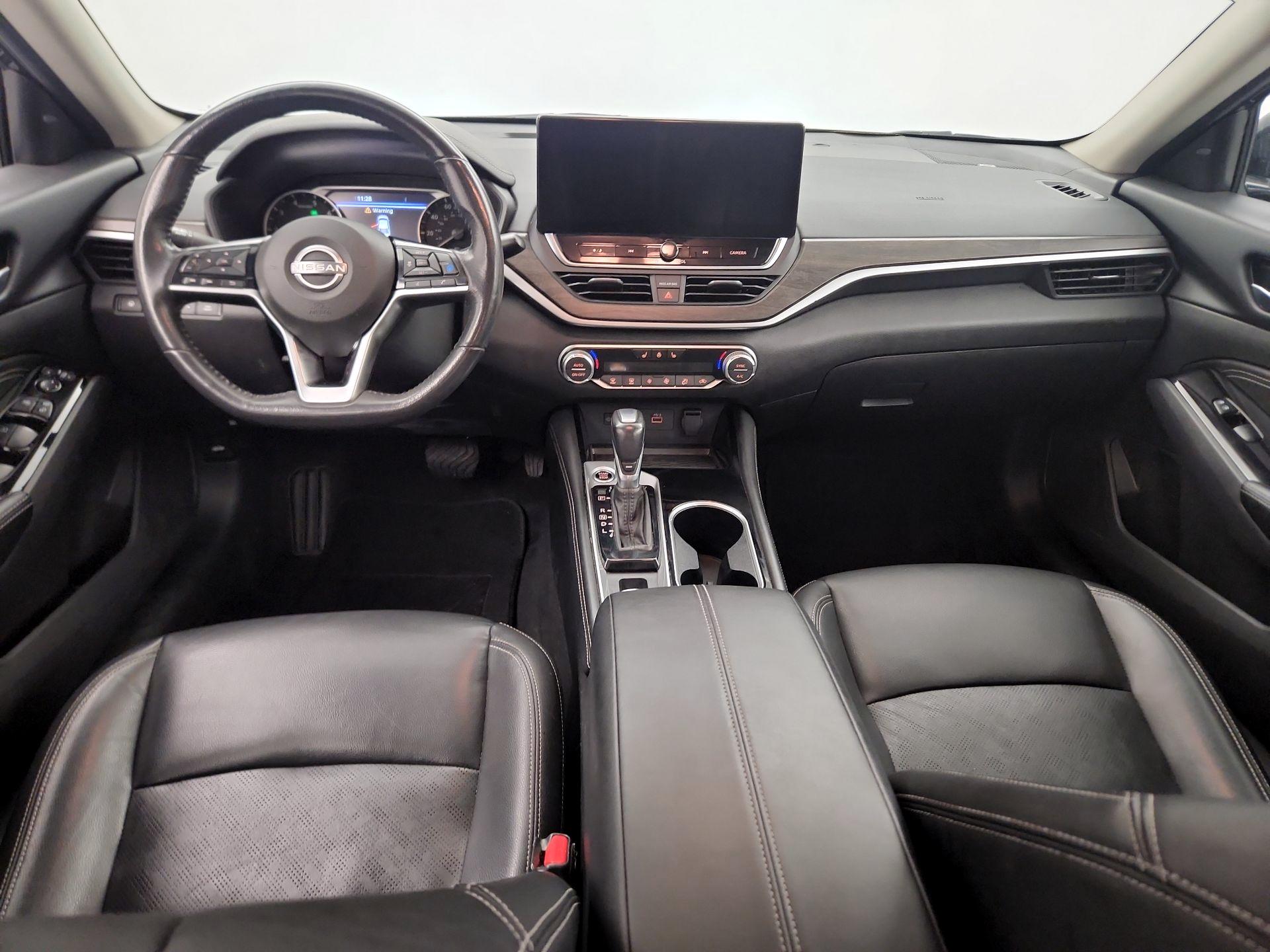 Thumbnail: 2023 Nissan Altima - 9