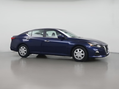 Blue 2022 Nissan Altima S