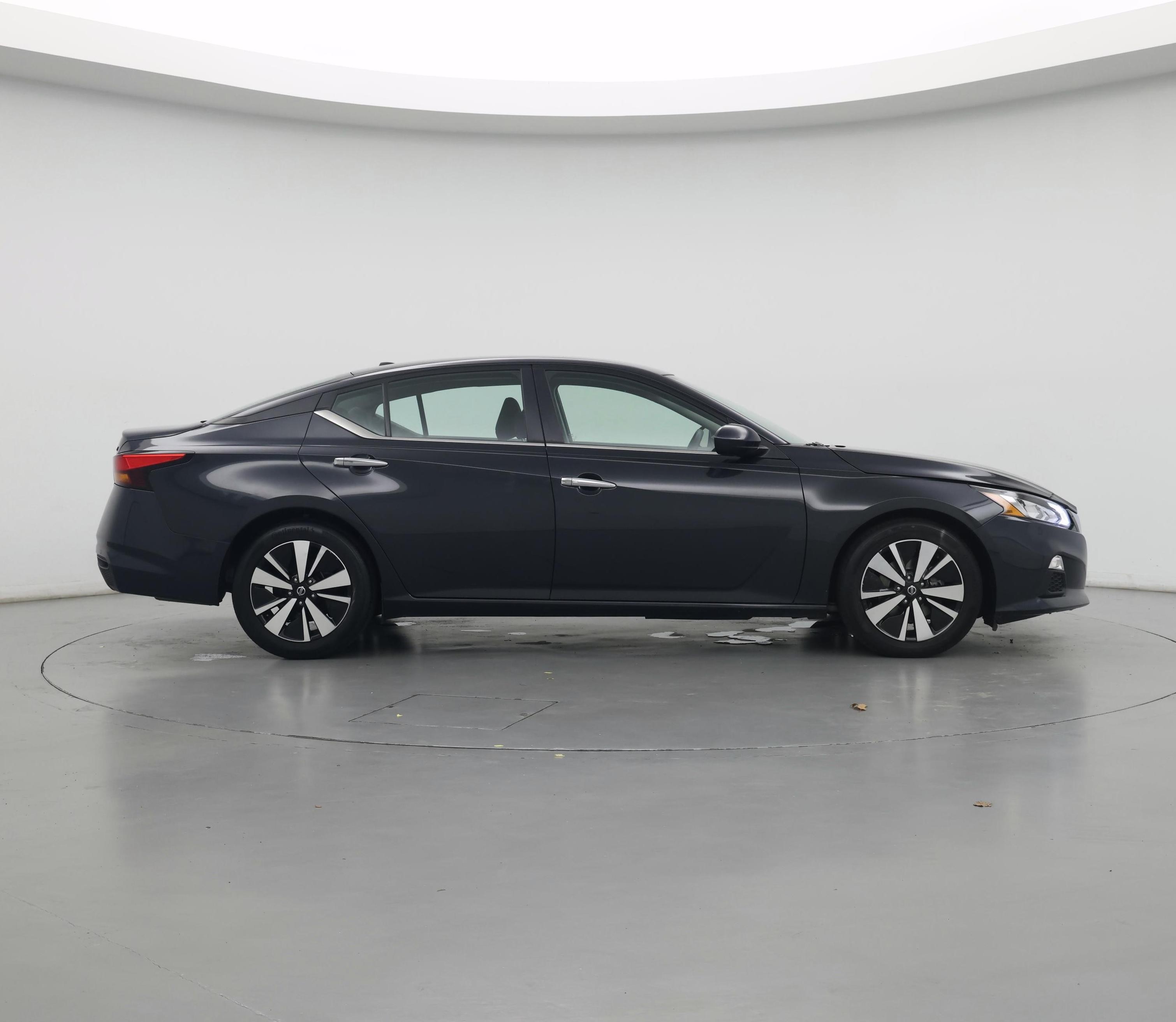 Thumbnail: 2022 Nissan Altima - 7