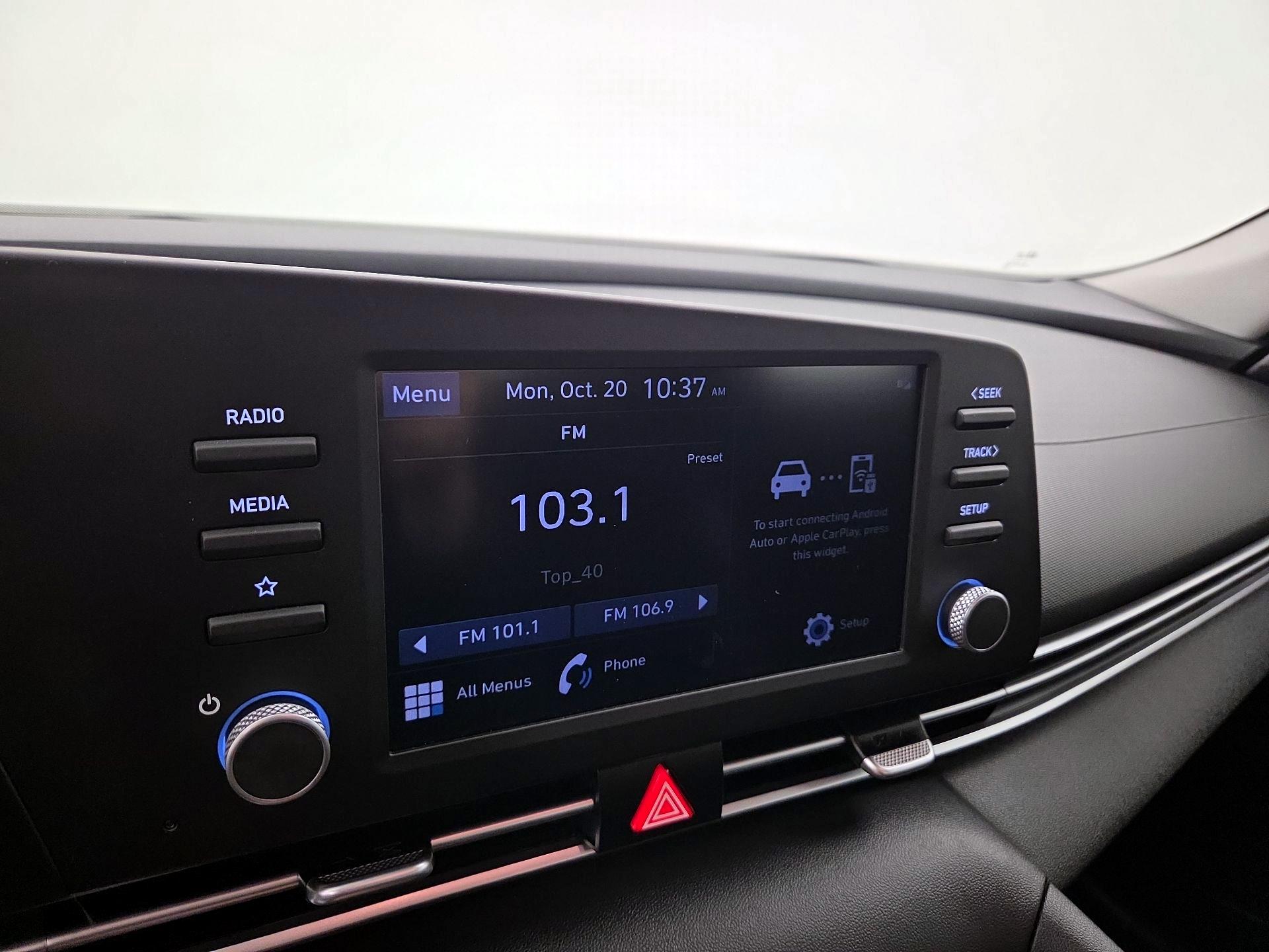 Thumbnail: 2023 Hyundai Elantra - 14