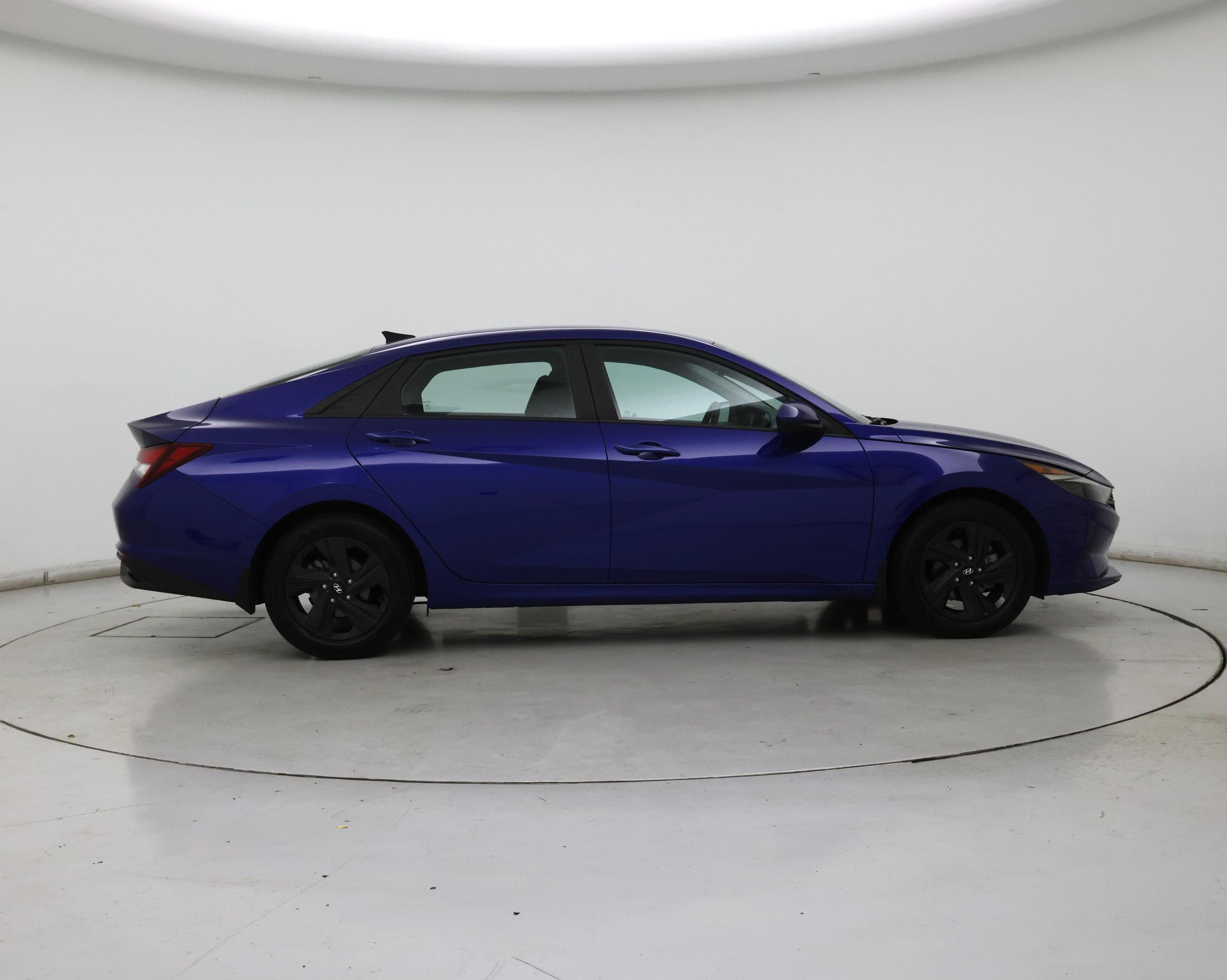 Thumbnail: 2023 Hyundai Elantra - 7