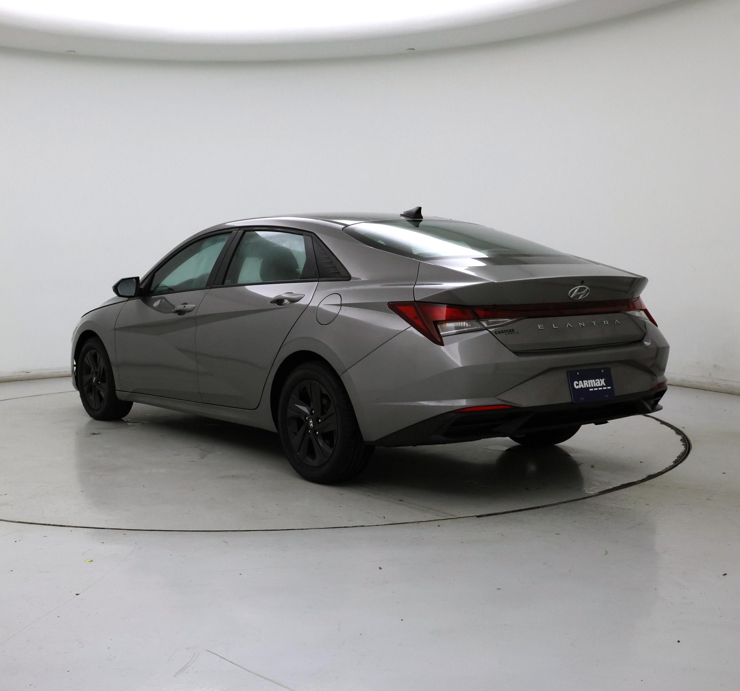 Thumbnail: 2023 Hyundai Elantra - 2