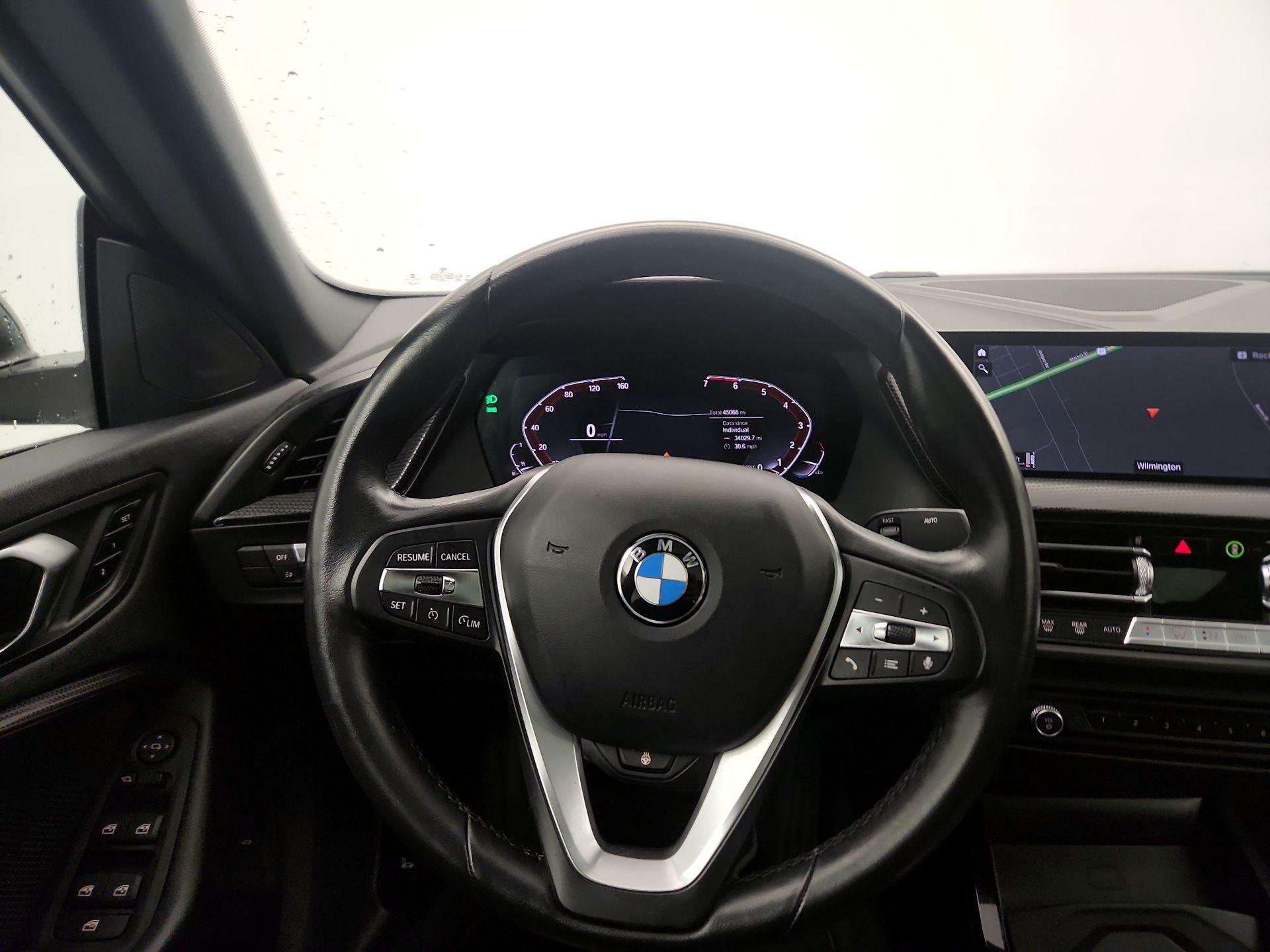 Thumbnail: 2022 BMW 2 Series - 10