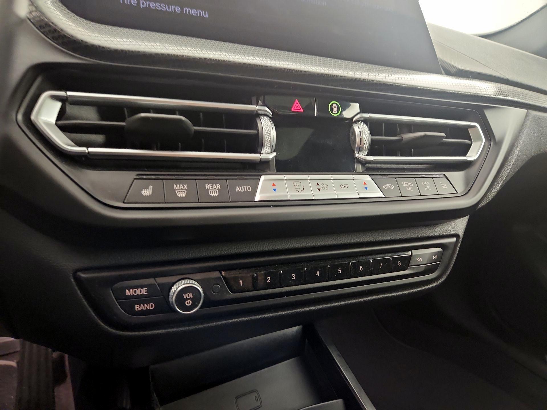 Thumbnail: 2022 BMW 2 Series - 17