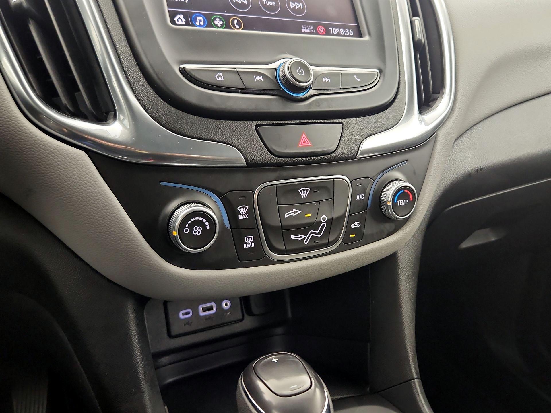 Thumbnail: 2021 Chevrolet Equinox - 16