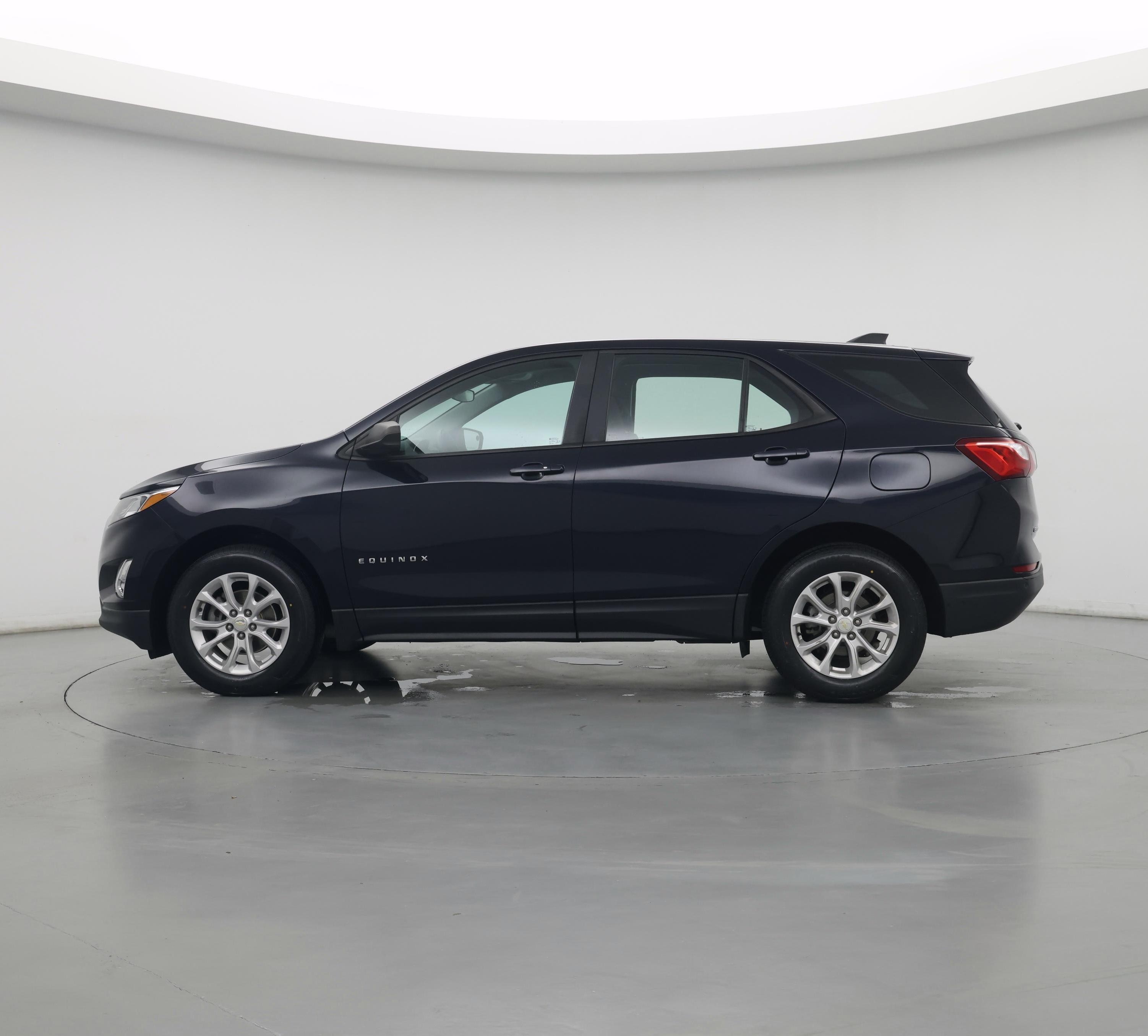 Thumbnail: 2021 Chevrolet Equinox - 3
