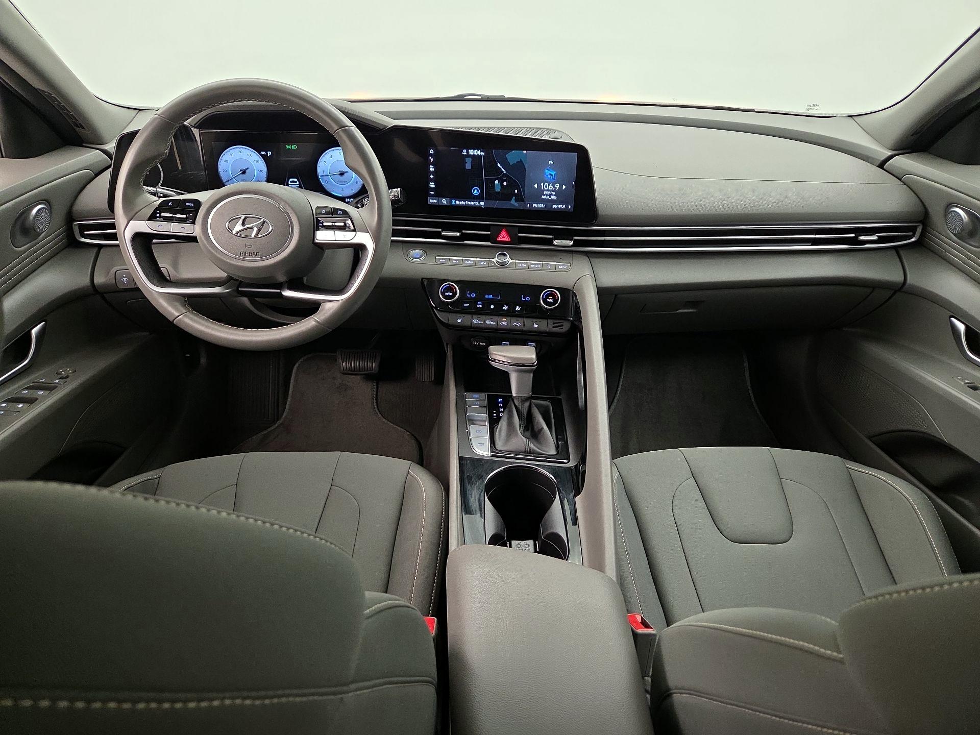 Thumbnail: 2023 Hyundai Elantra - 9