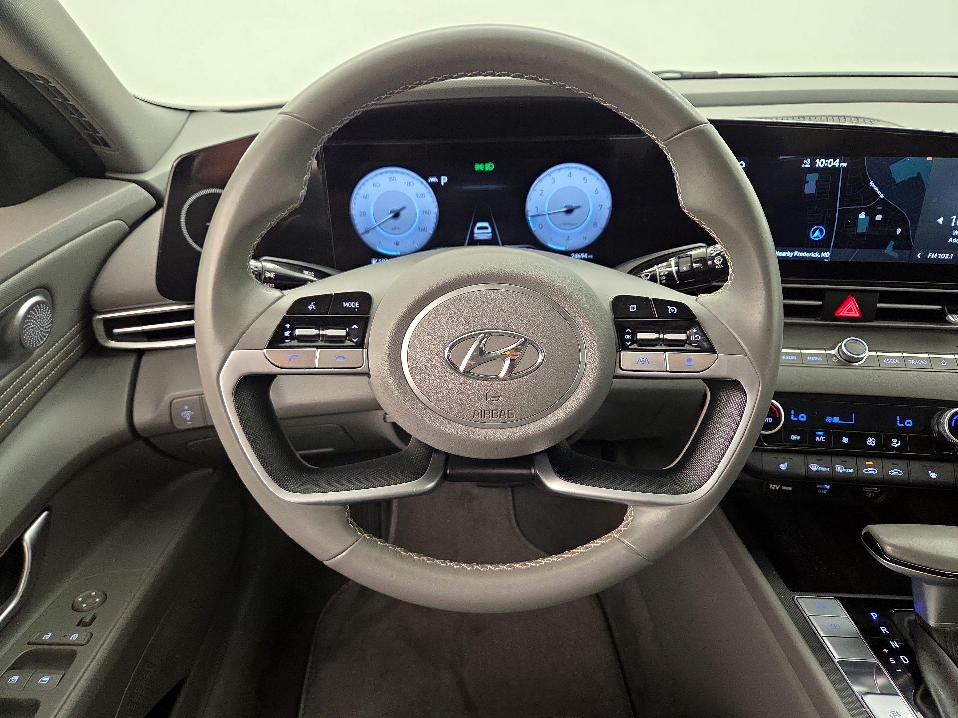 Thumbnail: 2023 Hyundai Elantra - 10