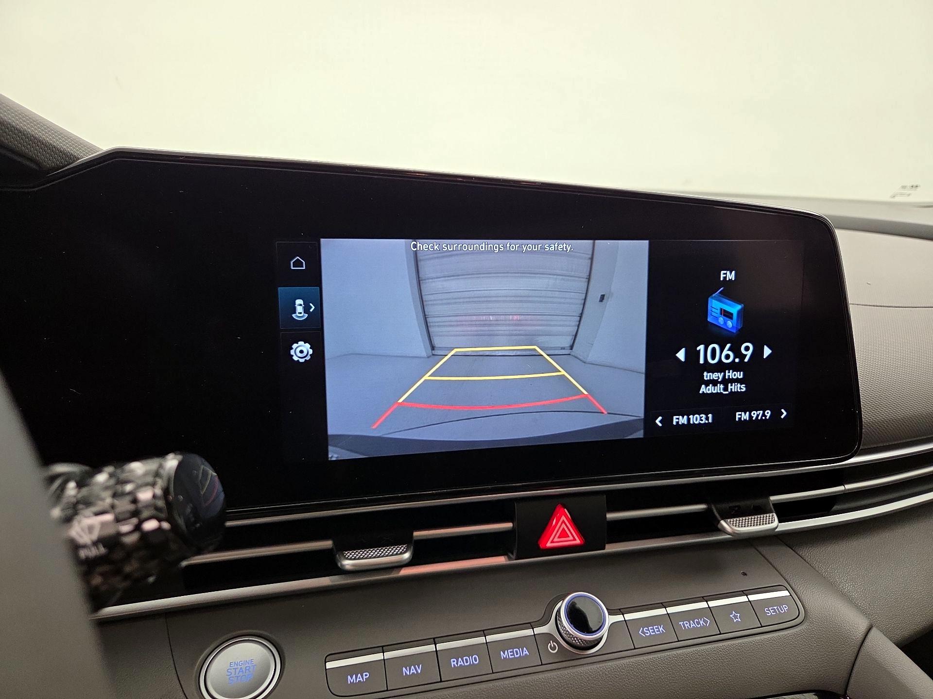 Thumbnail: 2023 Hyundai Elantra - 15
