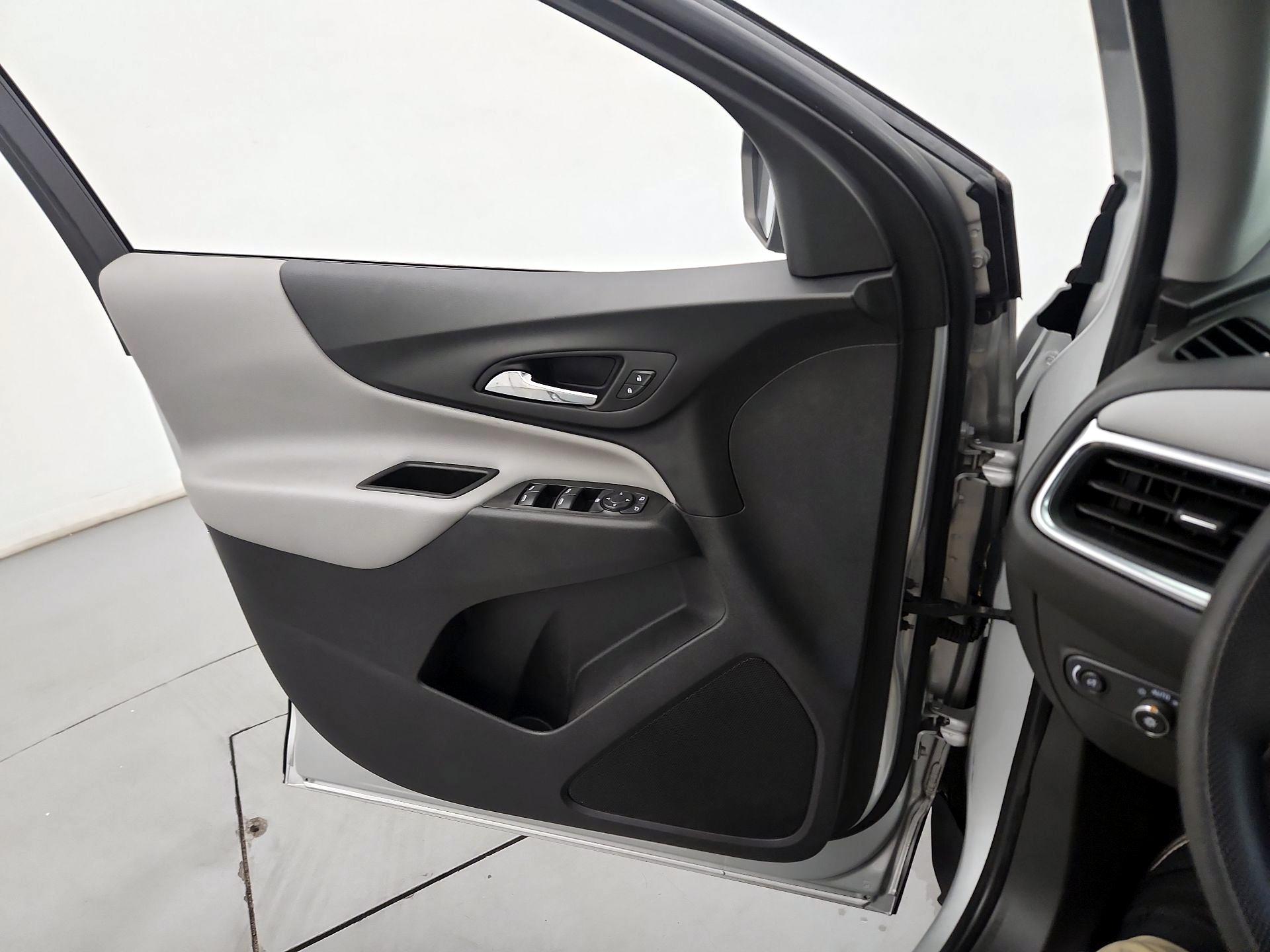 Thumbnail: 2021 Chevrolet Equinox - 12