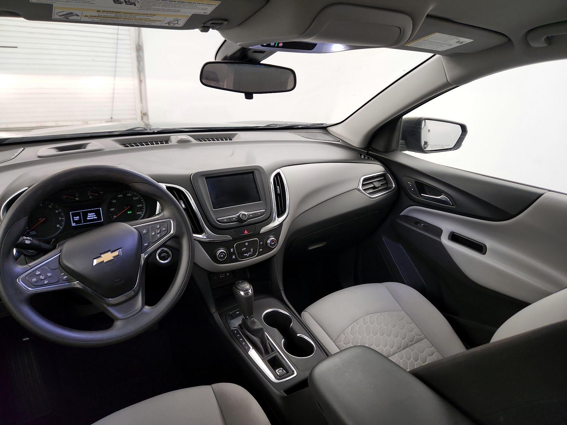 Thumbnail: 2021 Chevrolet Equinox - 9
