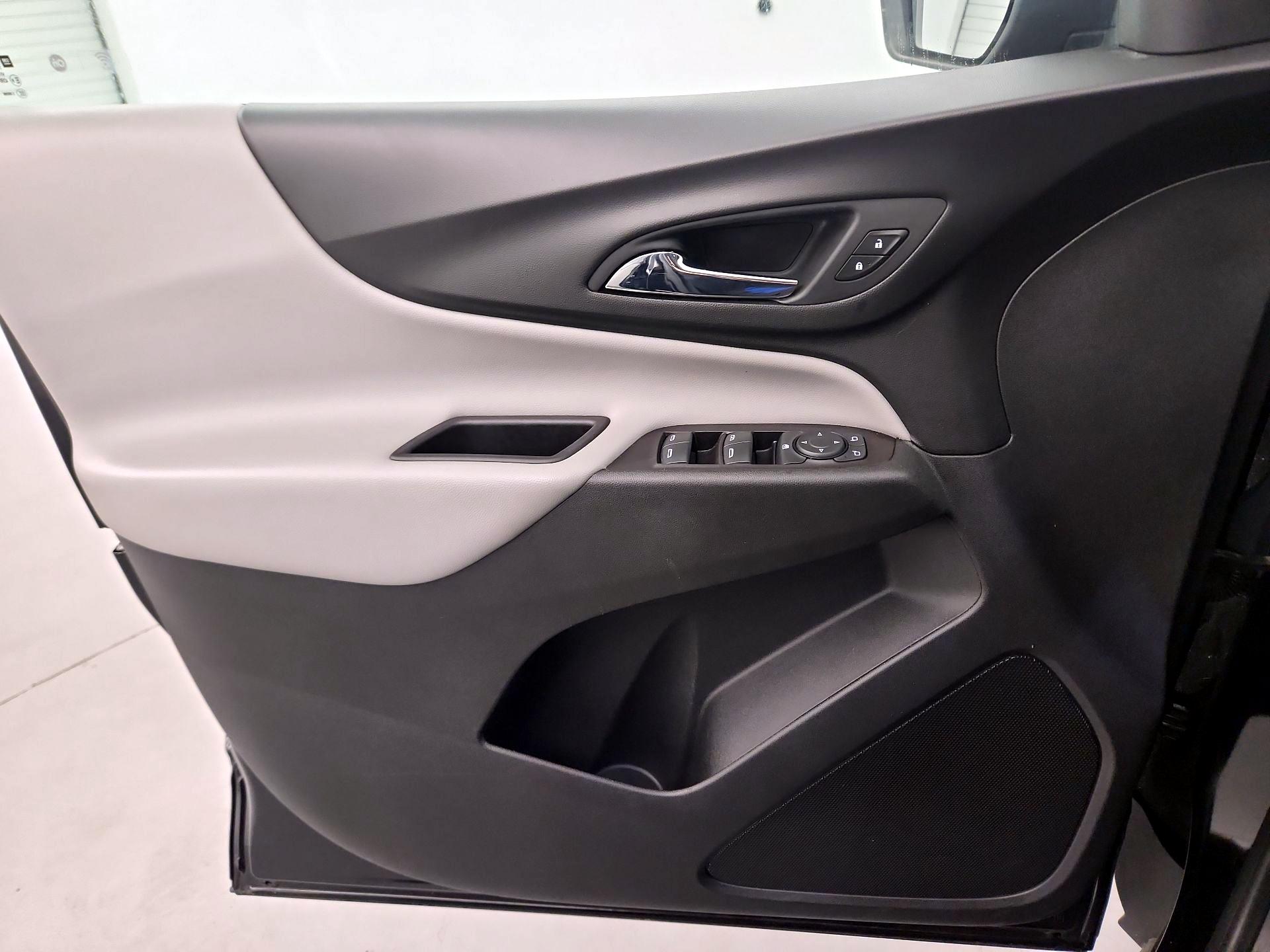 Thumbnail: 2021 Chevrolet Equinox - 12