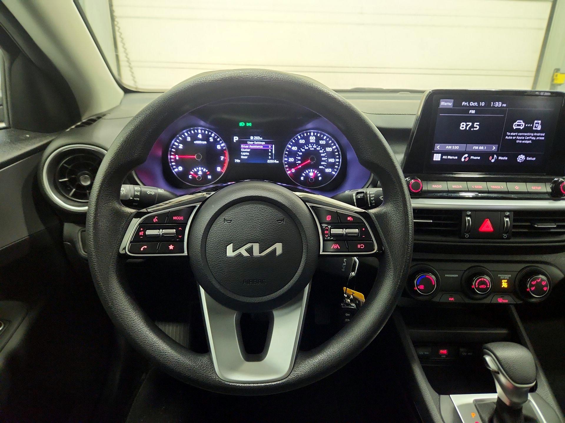 Thumbnail: 2022 Kia Forte - 10