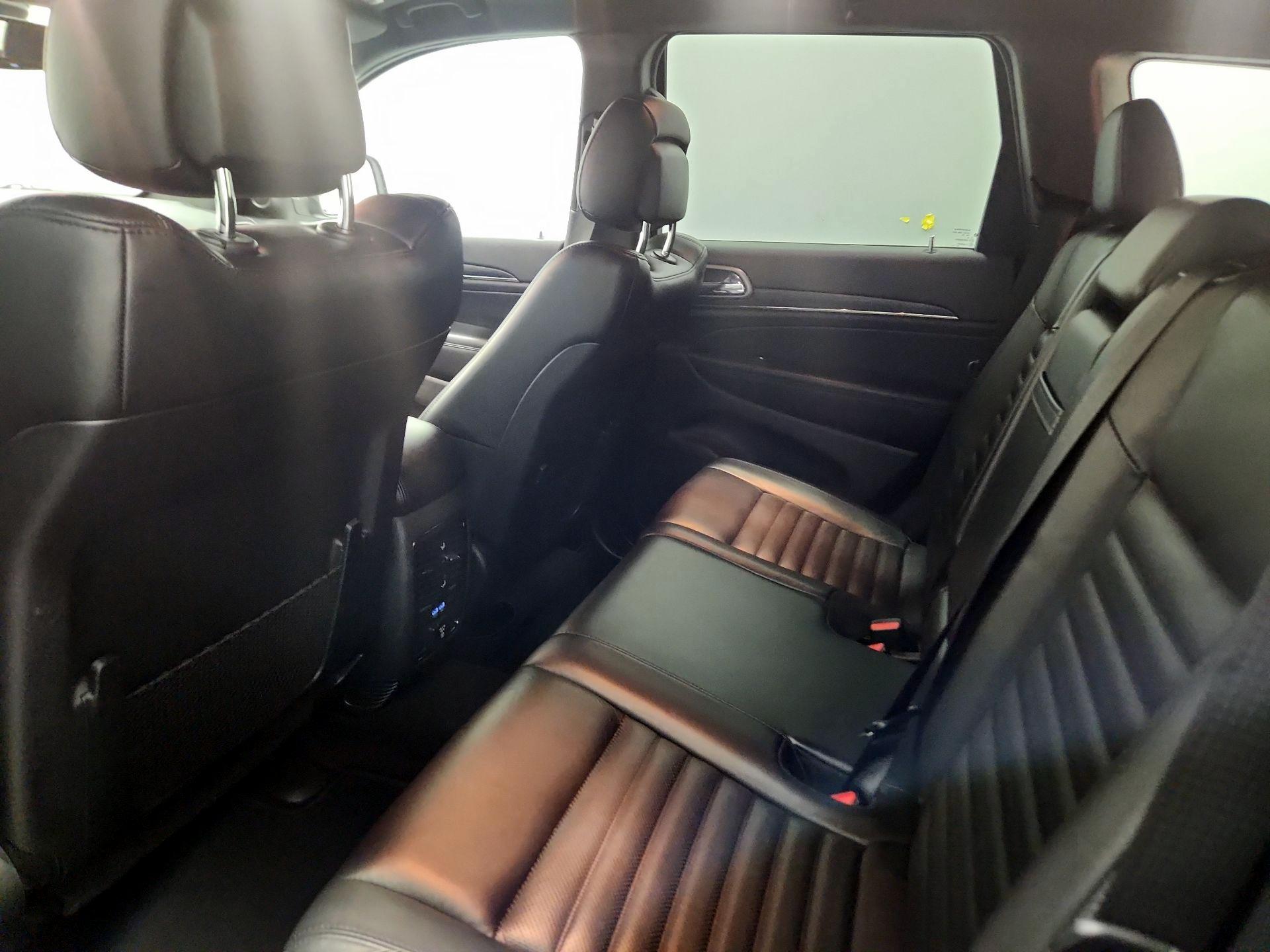 Thumbnail: 2020 Jeep Grand Cherokee - 20