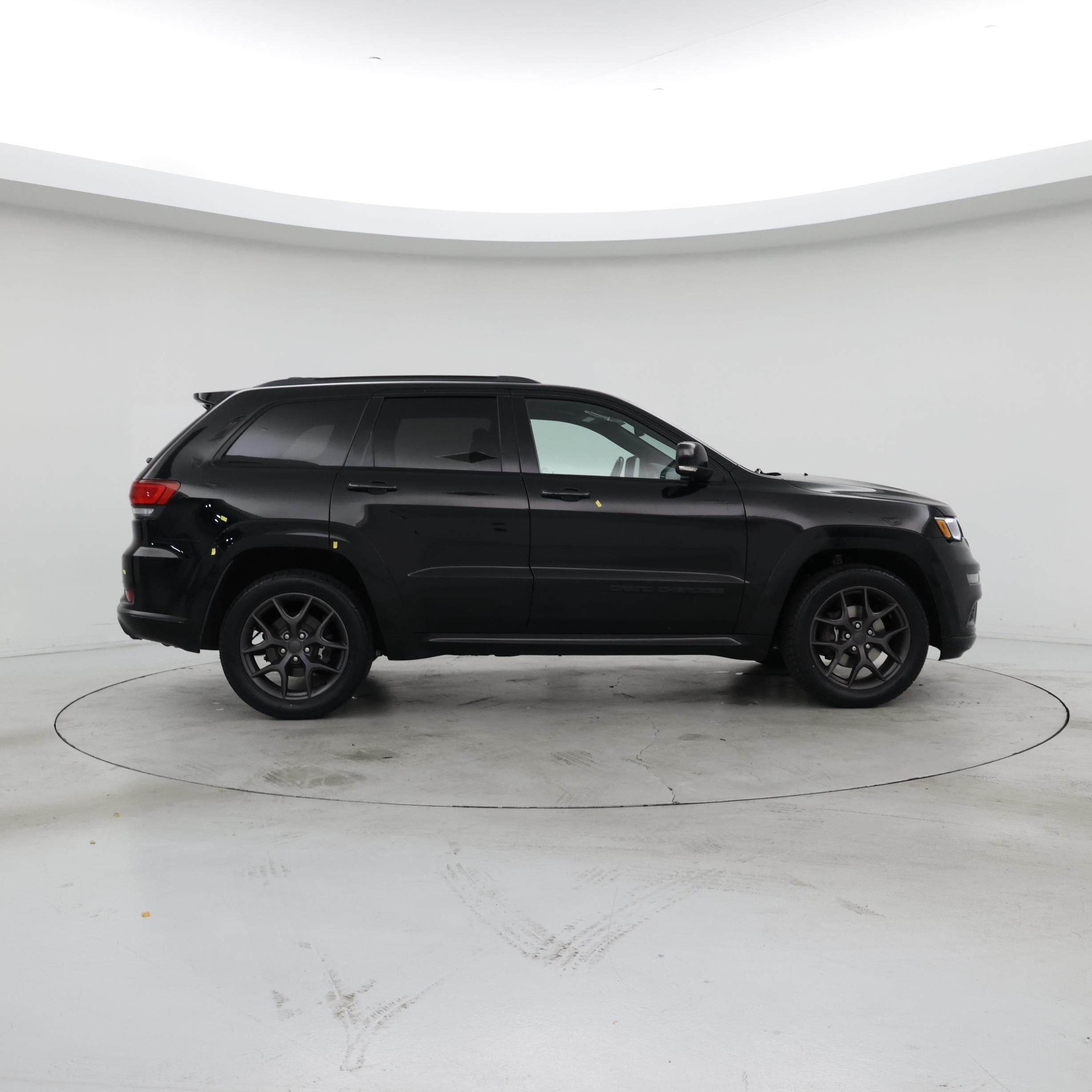 Thumbnail: 2020 Jeep Grand Cherokee - 7