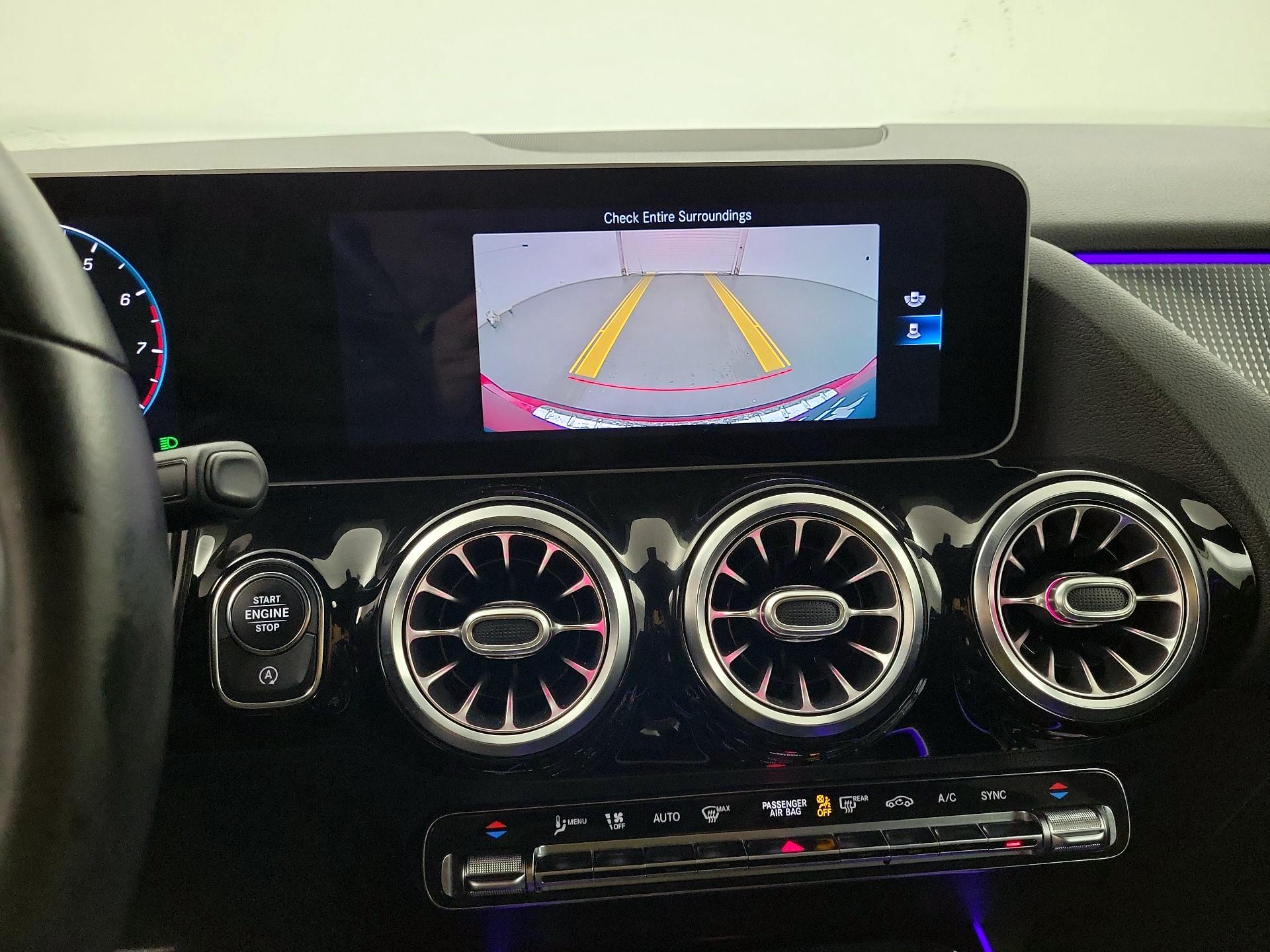 Thumbnail: 2021 Mercedes-Benz GLA - 12