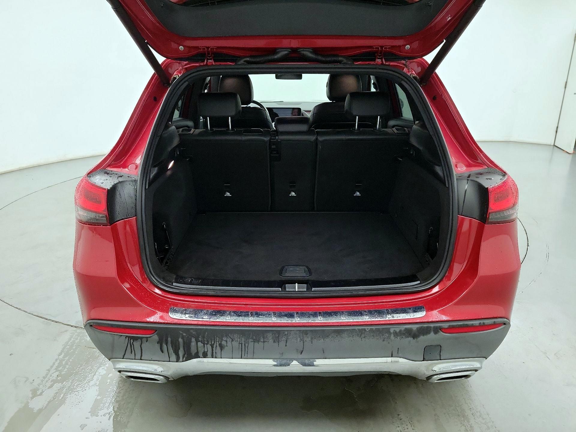 Thumbnail: 2021 Mercedes-Benz GLA - 18