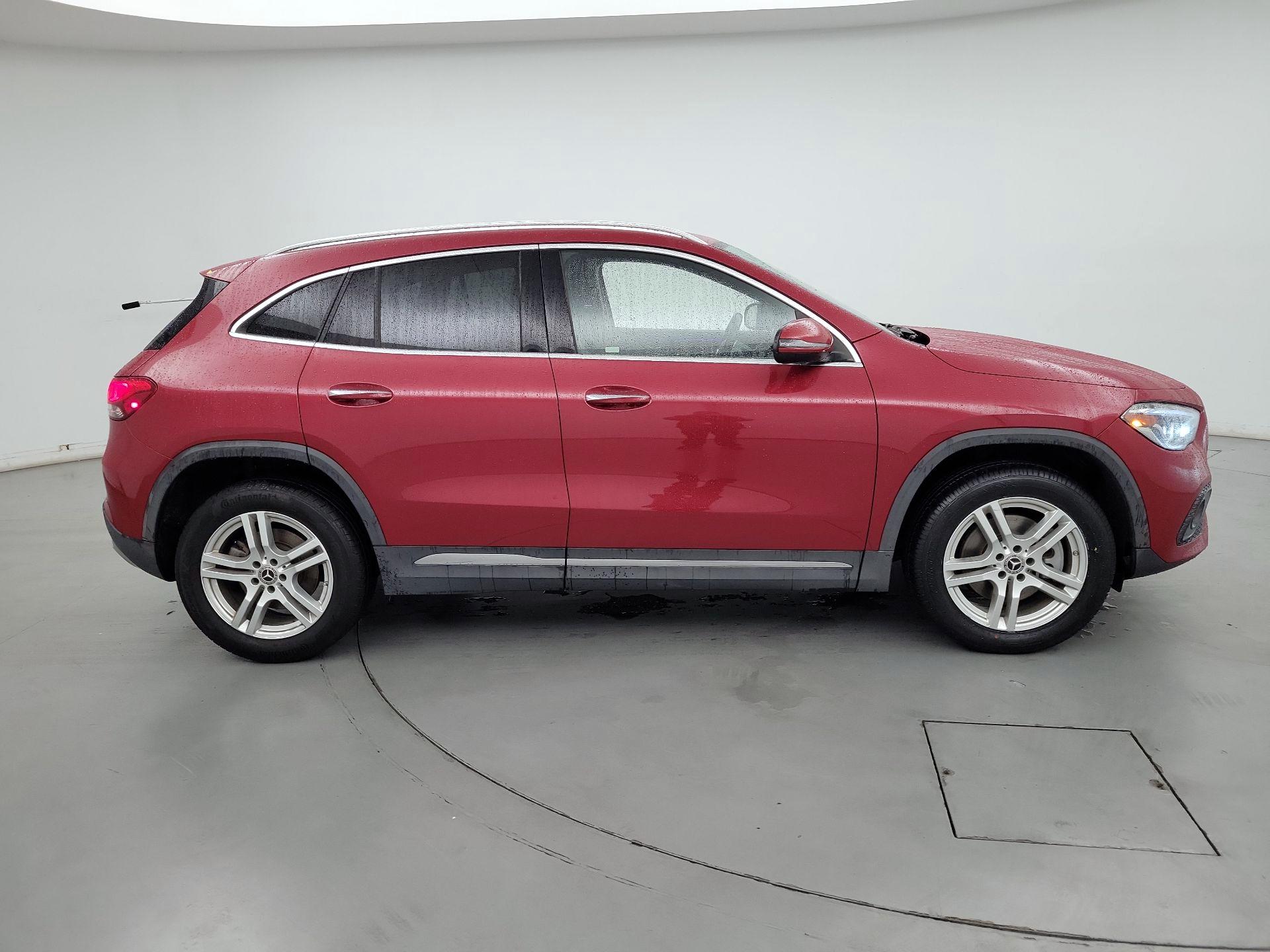 Thumbnail: 2021 Mercedes-Benz GLA - 4