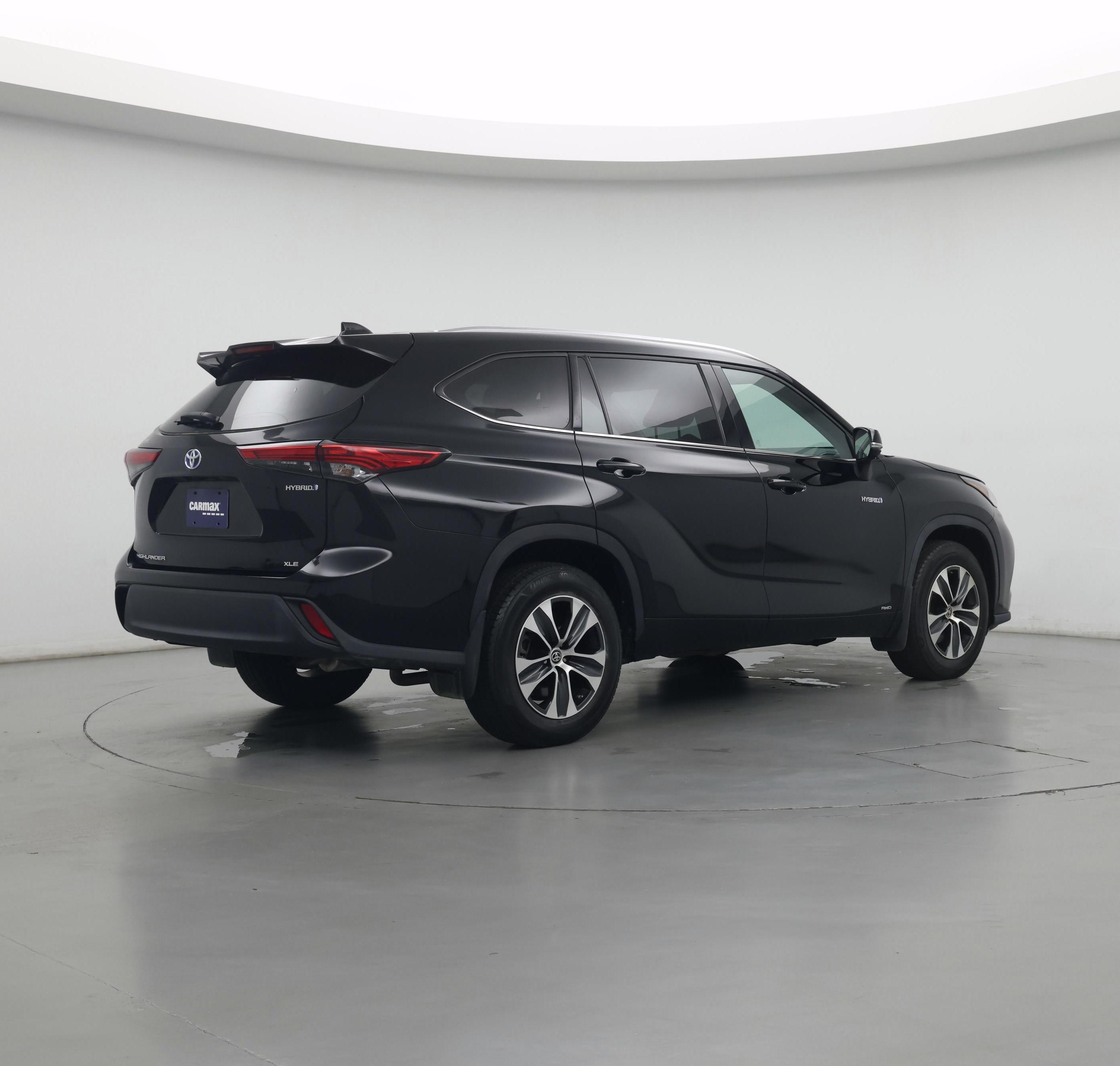 Thumbnail: 2021 Toyota Highlander - 7