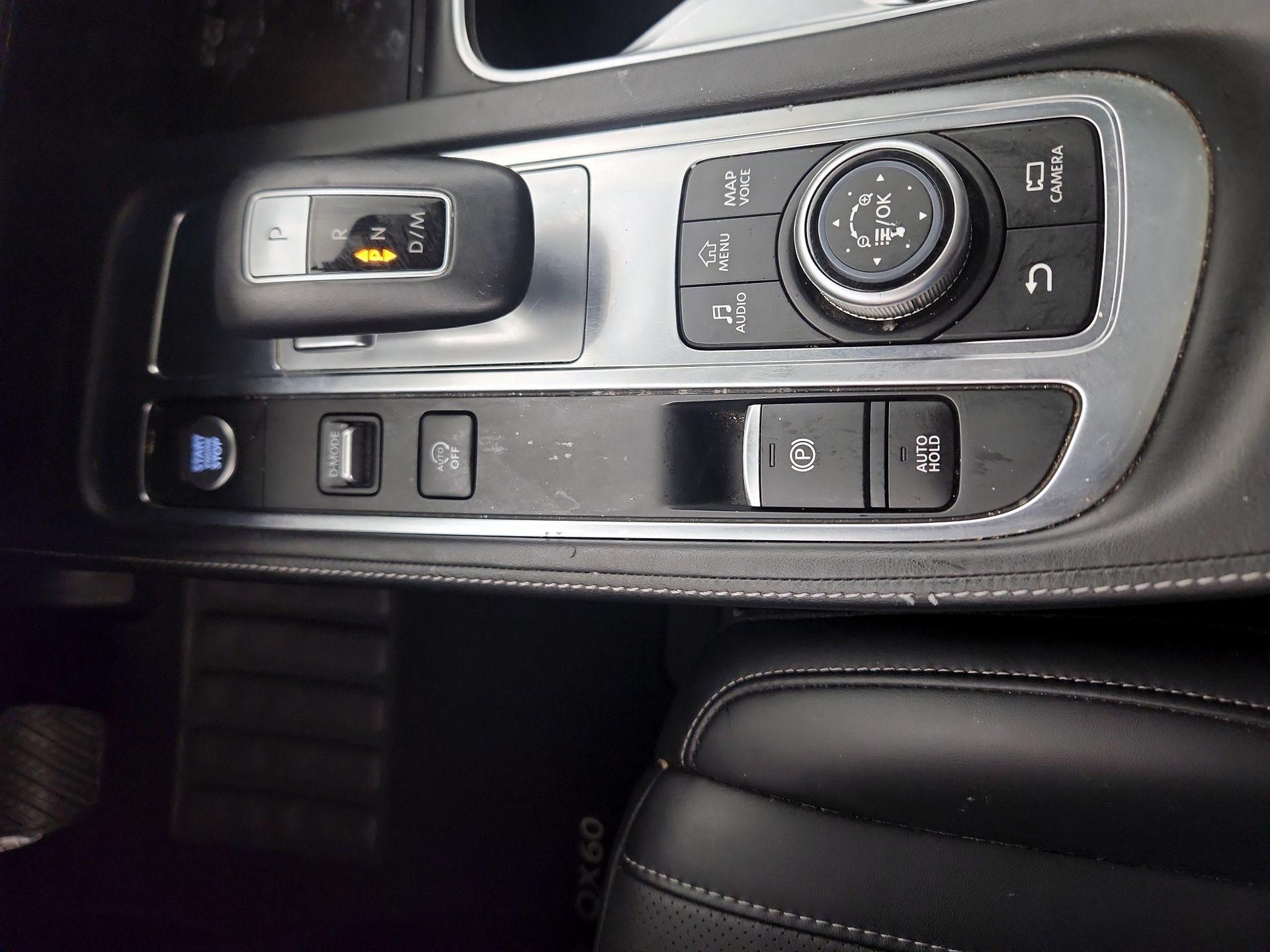 Thumbnail: 2023 INFINITI QX60 - 17