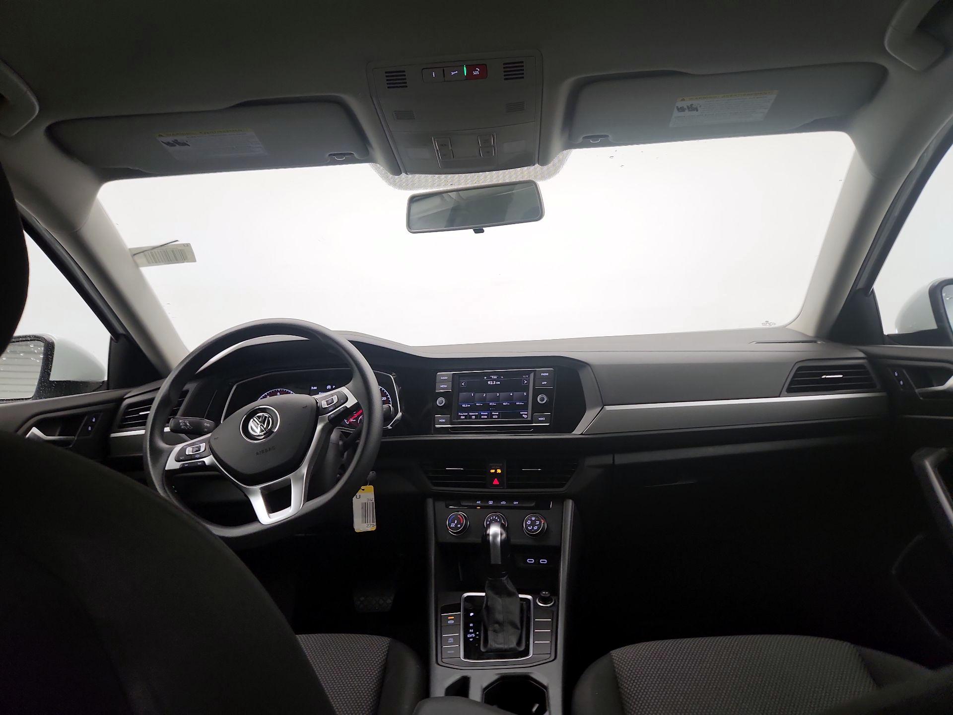 Thumbnail: 2021 Volkswagen Jetta - 9