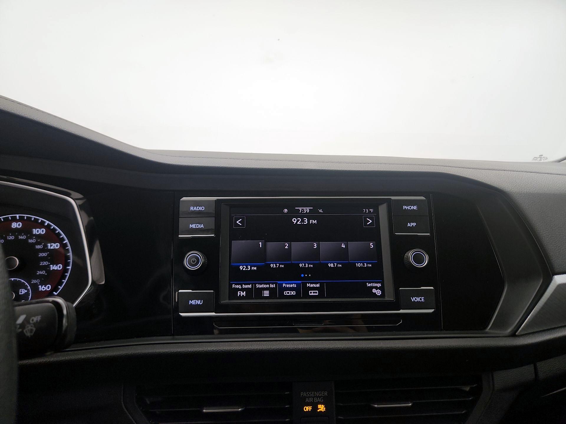 Thumbnail: 2021 Volkswagen Jetta - 15