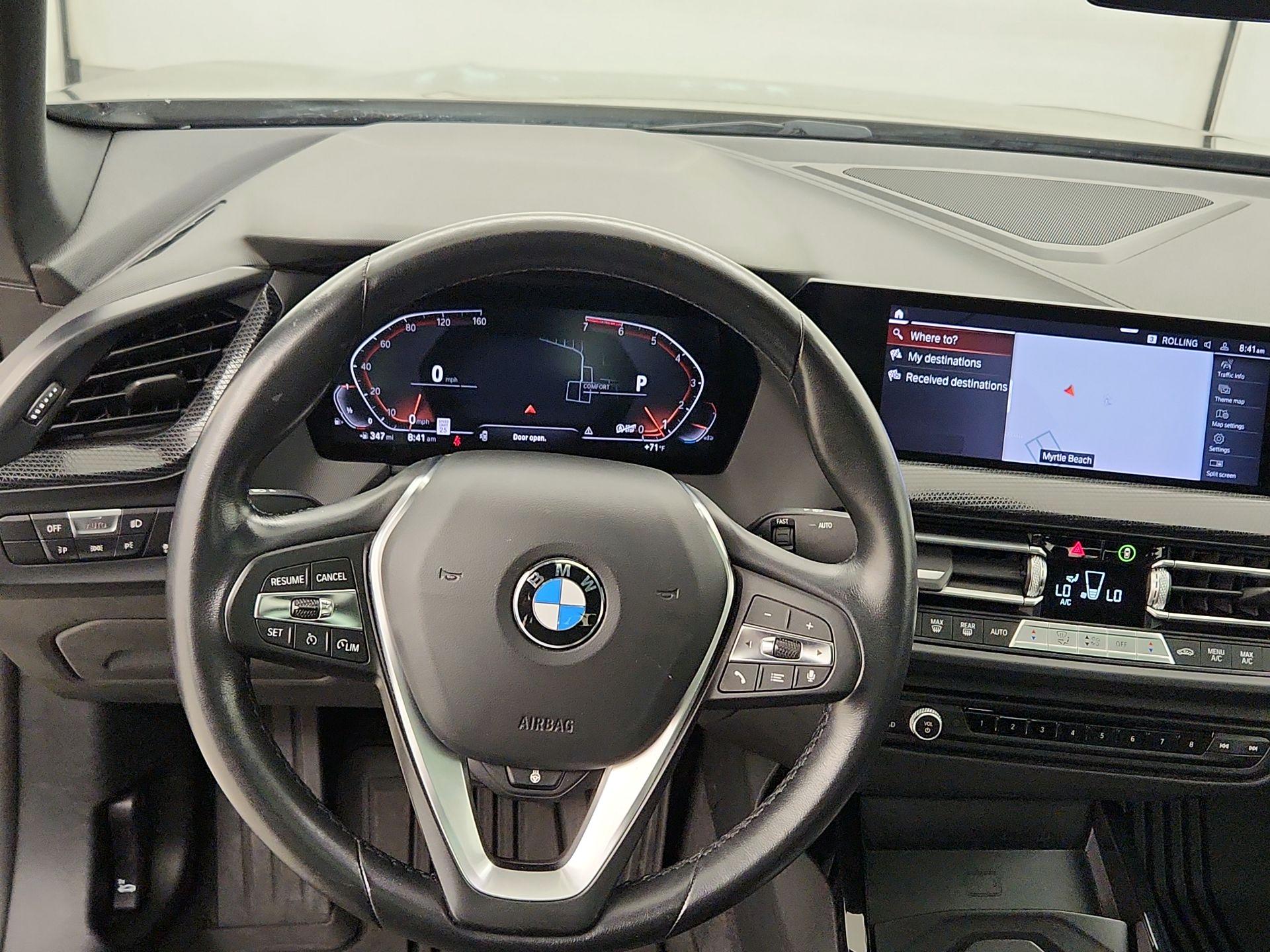 Thumbnail: 2022 BMW 2 Series - 10