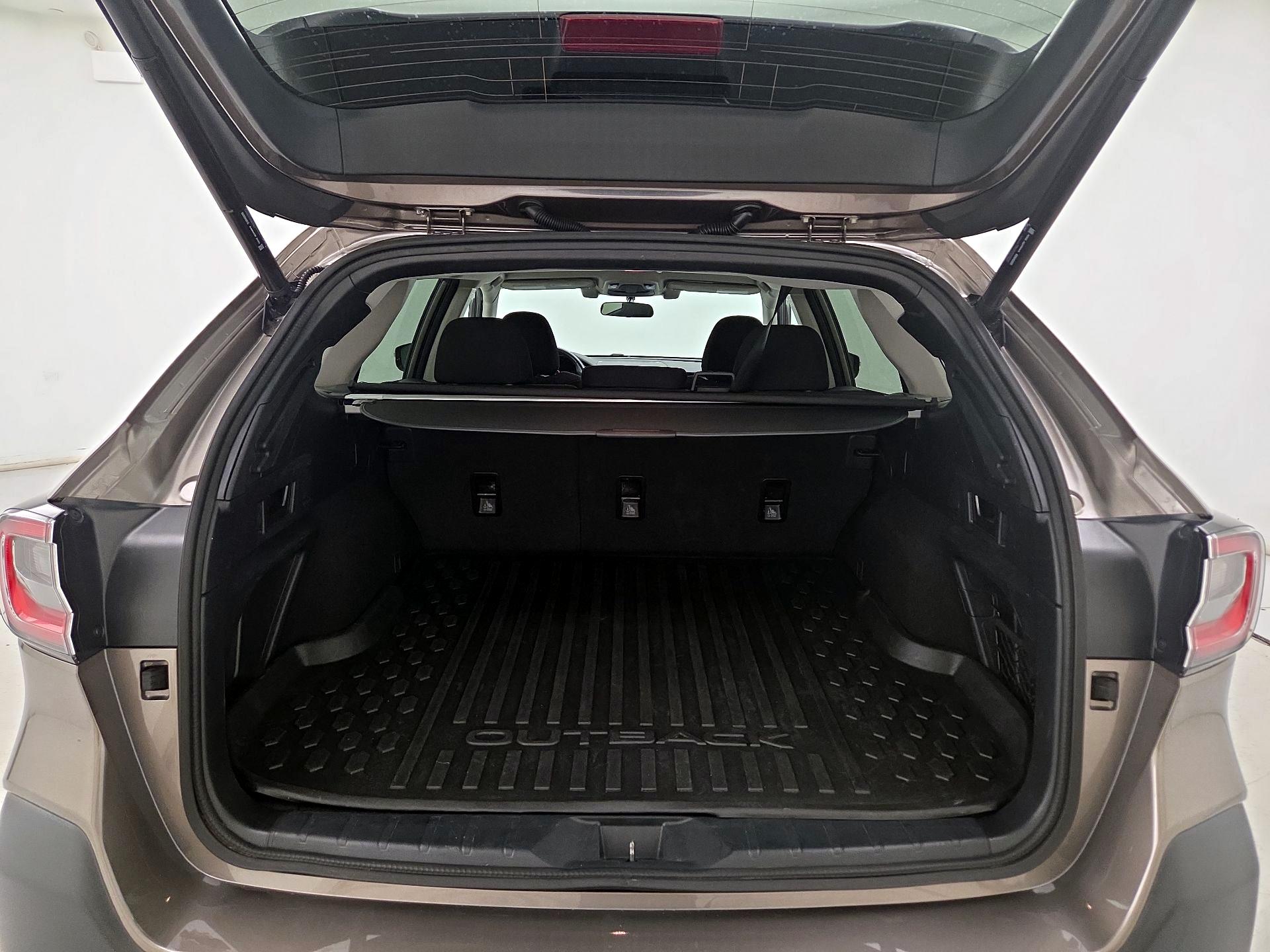 Thumbnail: 2022 Subaru Outback - 20
