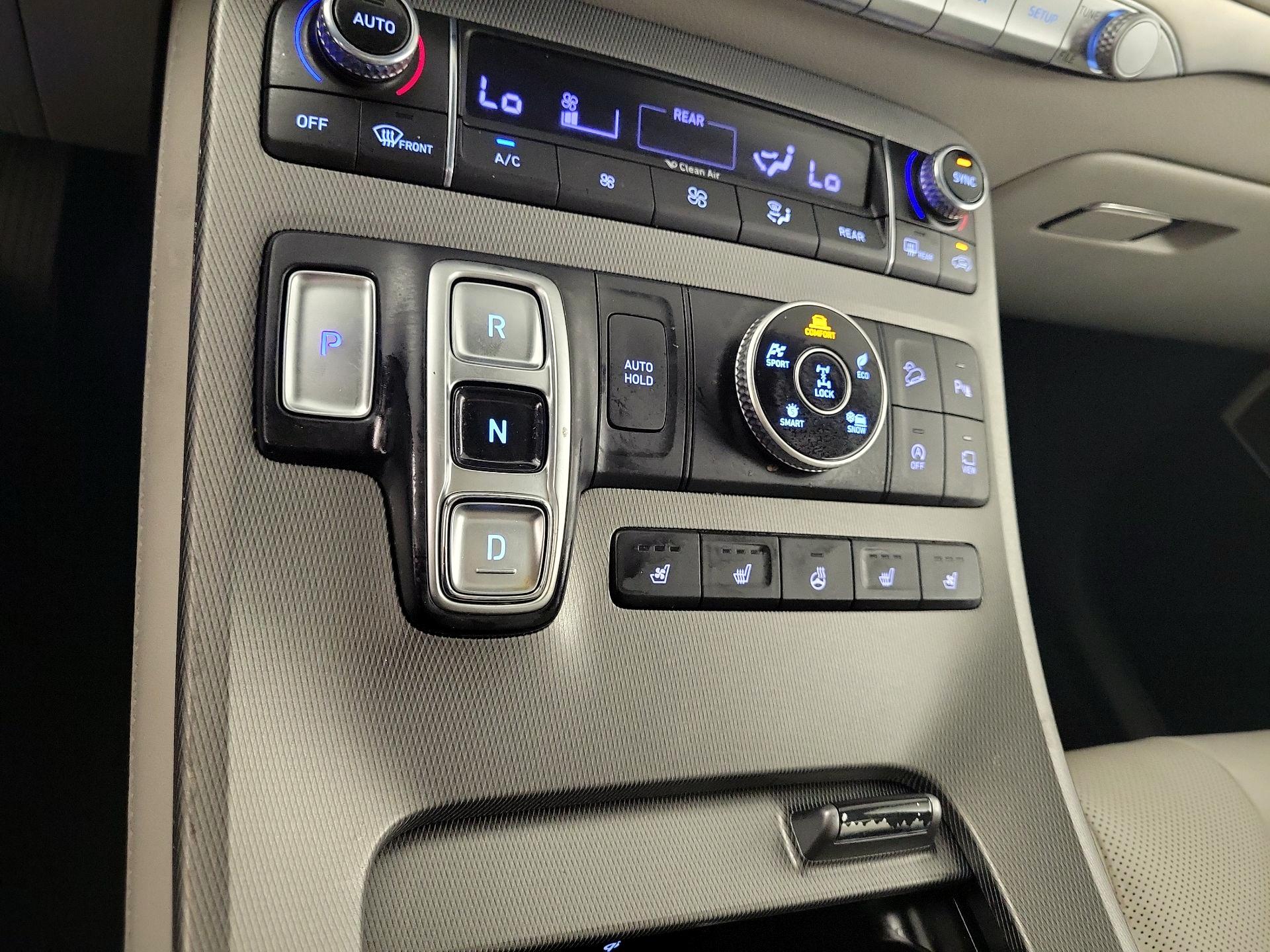 Thumbnail: 2021 Hyundai Palisade - 16