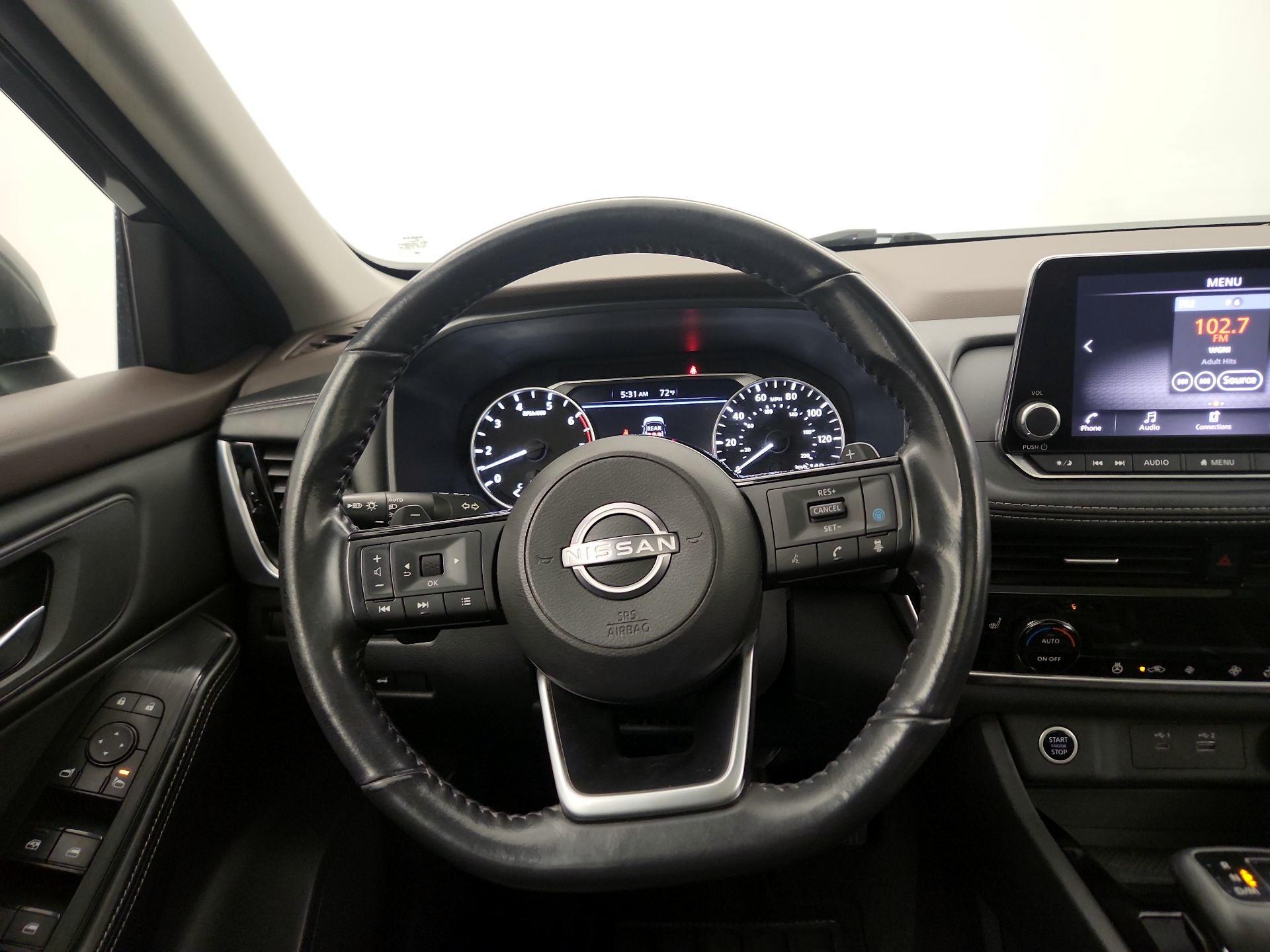 Thumbnail: 2023 Nissan Rogue - 10