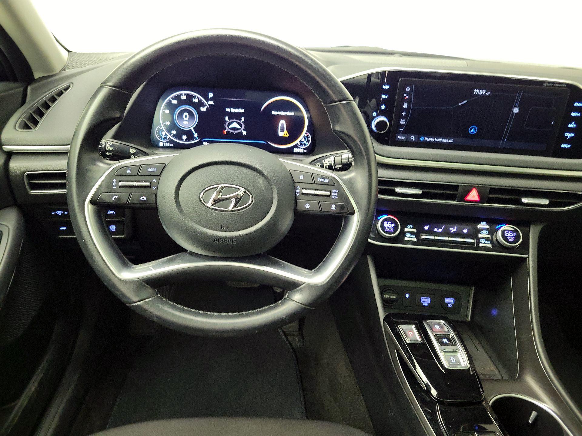 Thumbnail: 2023 Hyundai Sonata - 10