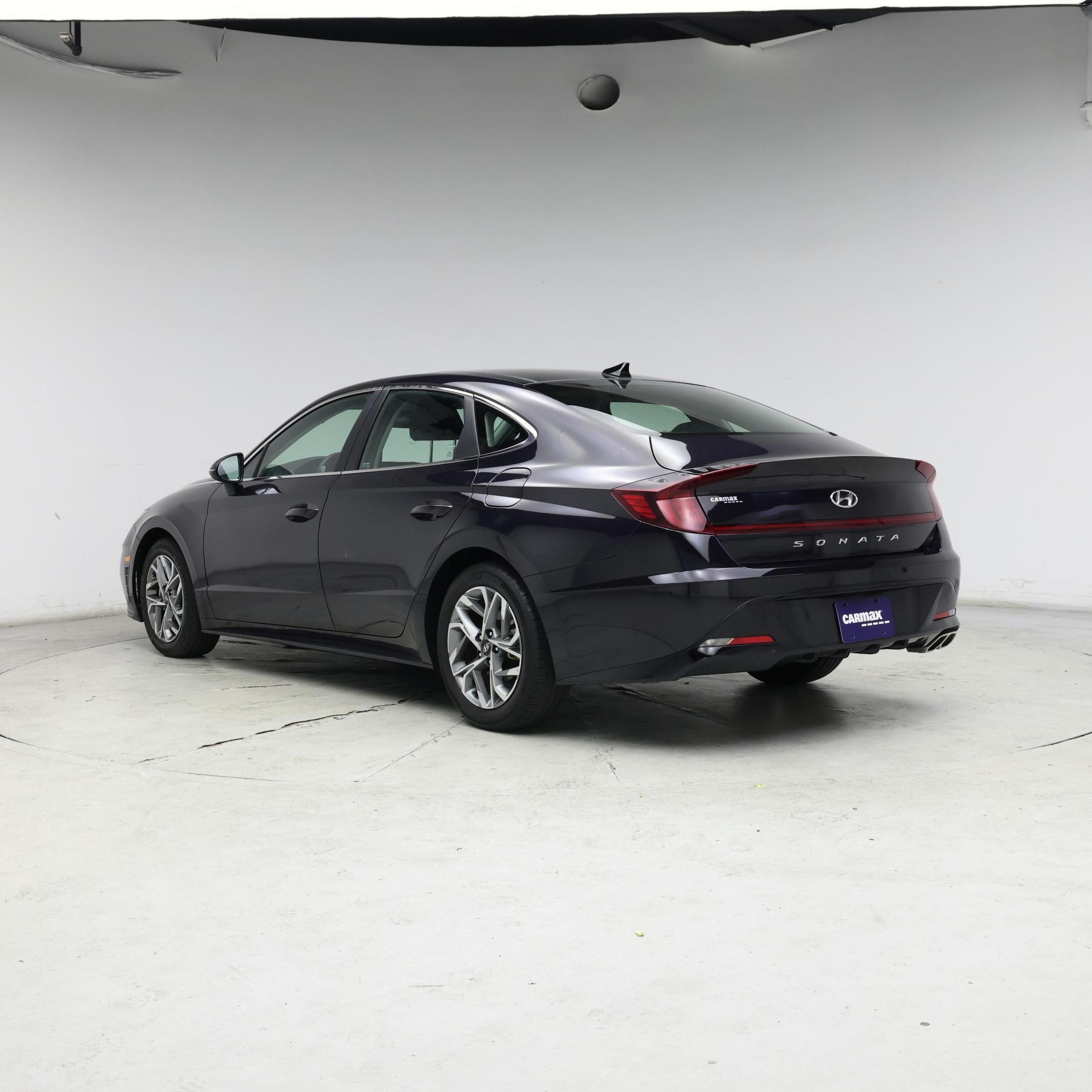 Thumbnail: 2023 Hyundai Sonata - 2