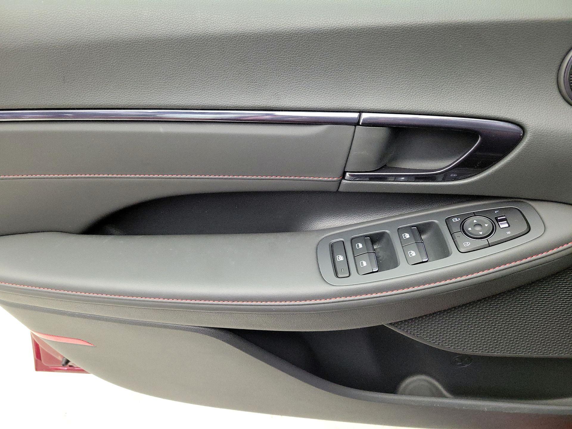 Thumbnail: 2023 Hyundai Sonata - 12