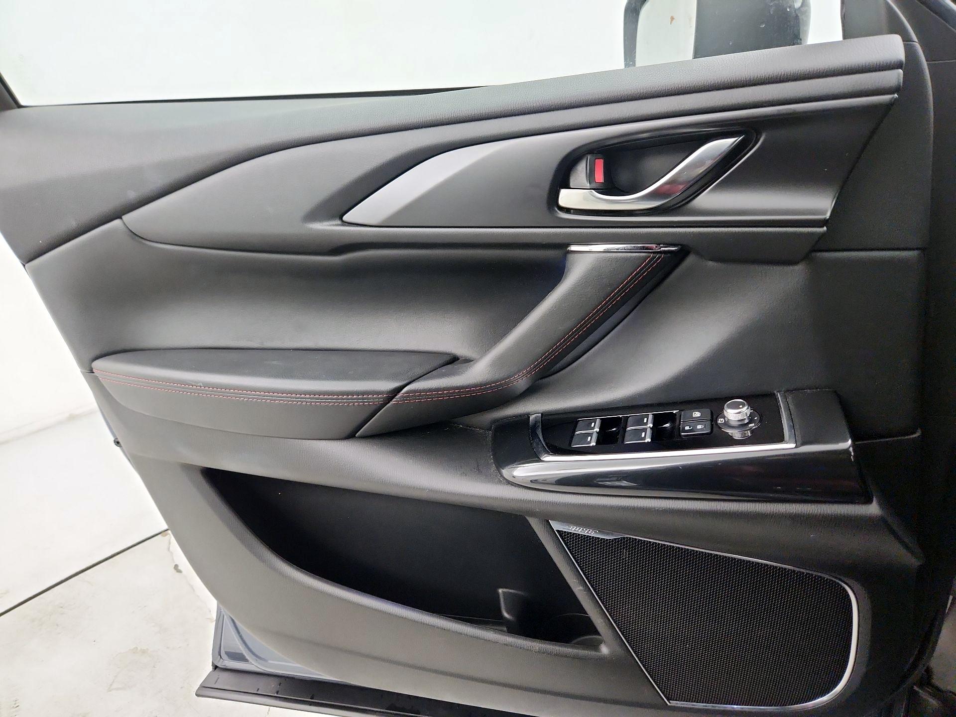 Thumbnail: 2022 Mazda CX-9 - 12