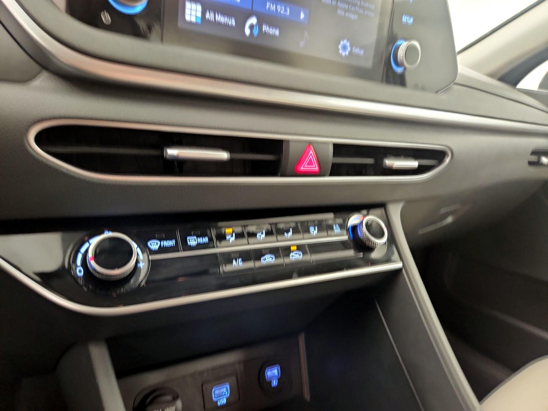 Thumbnail: 2022 Hyundai Sonata - 16