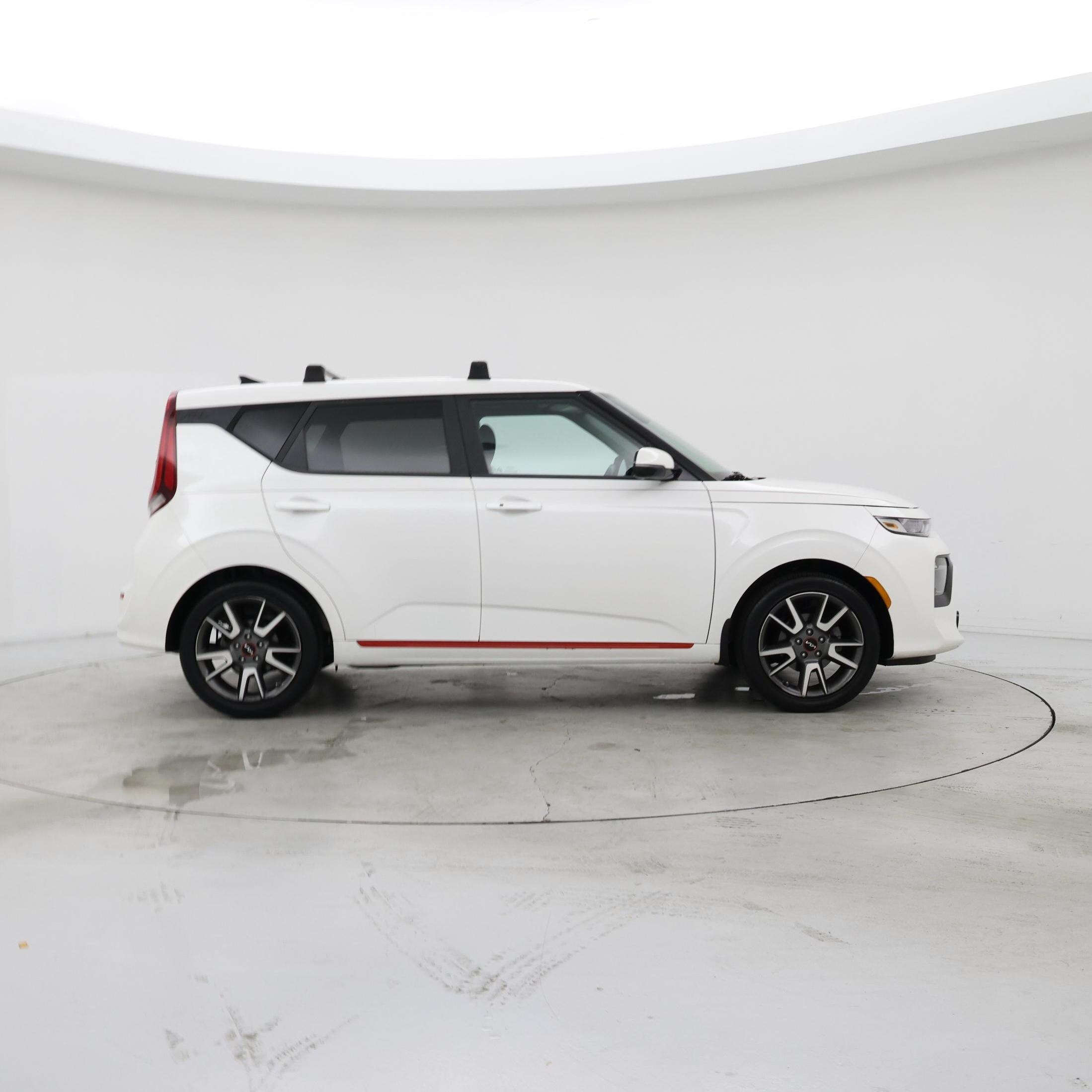 Thumbnail: 2022 Kia Soul - 7