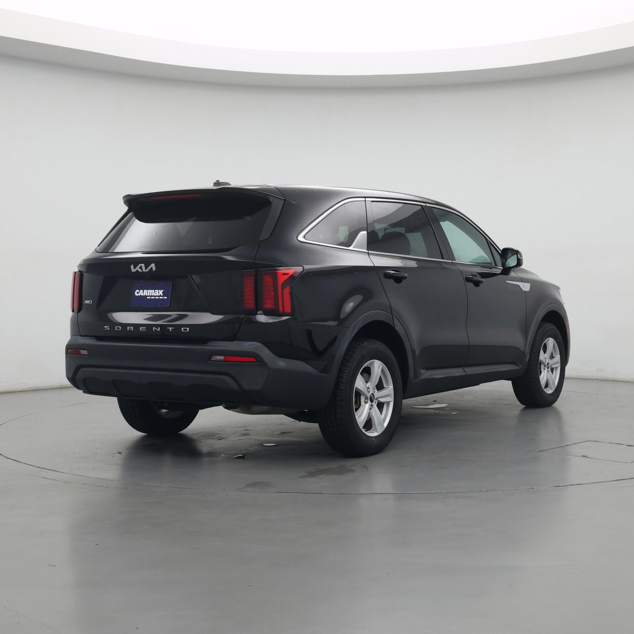 Thumbnail: 2022 Kia Sorento - 8