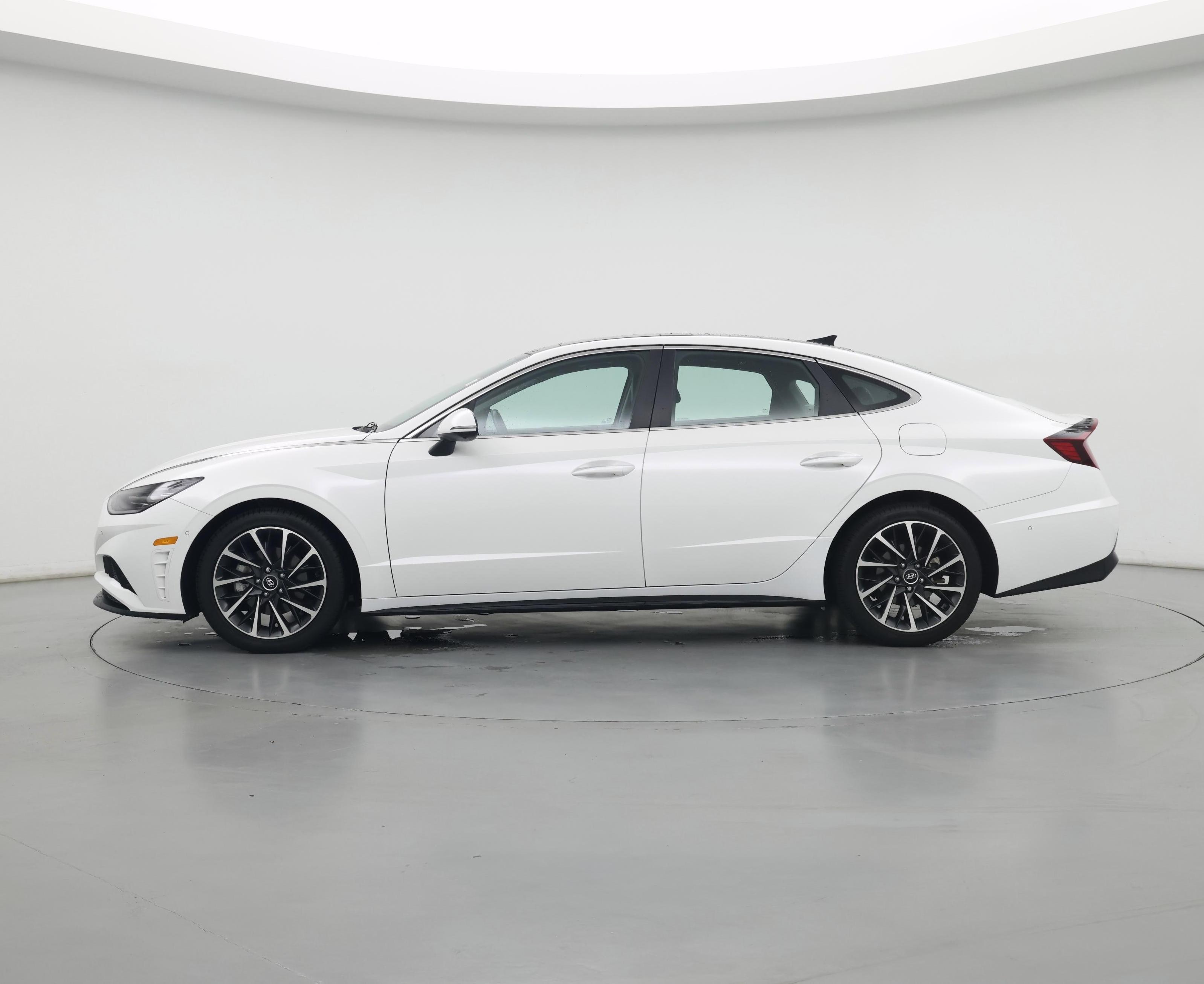 Thumbnail: 2022 Hyundai Sonata - 3