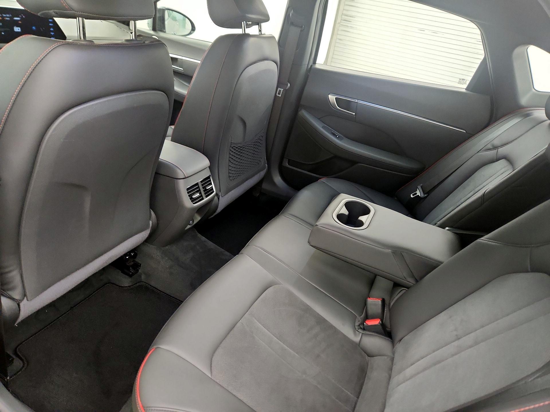 Thumbnail: 2022 Hyundai Sonata - 19