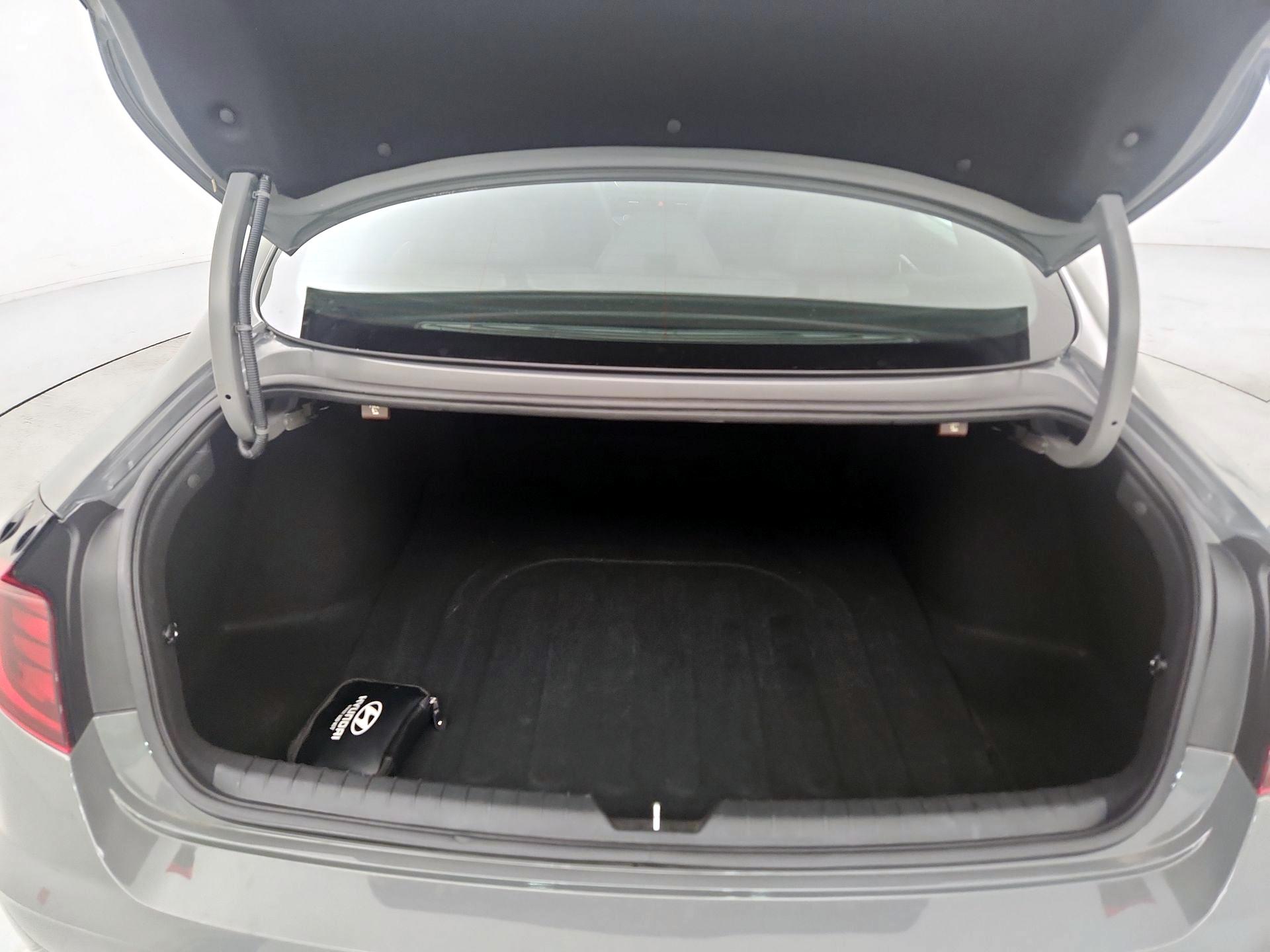 Thumbnail: 2022 Hyundai Sonata - 20