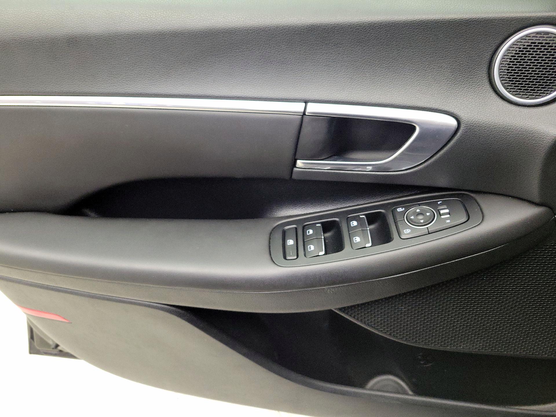 Thumbnail: 2023 Hyundai Sonata - 12