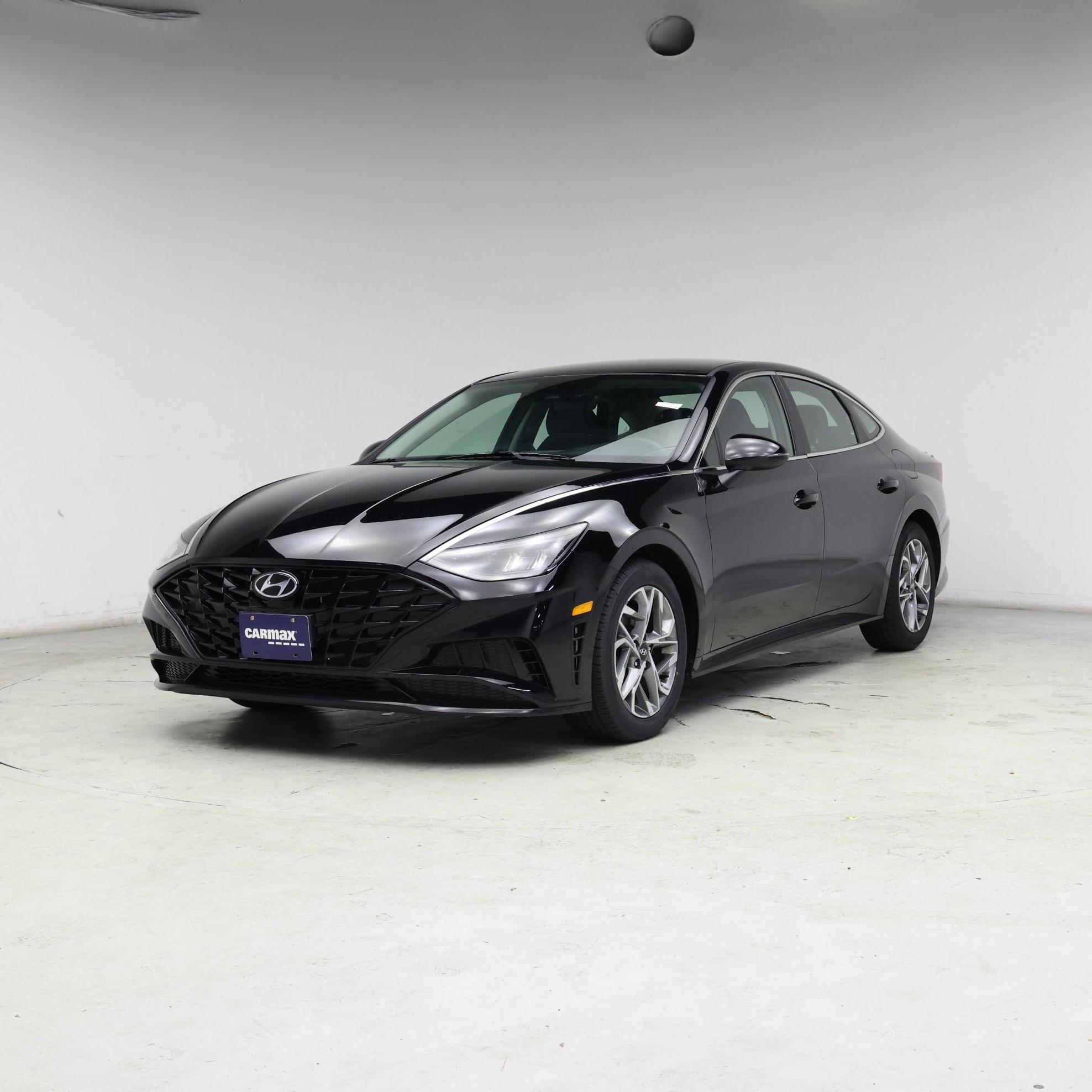 Thumbnail: 2023 Hyundai Sonata - 4