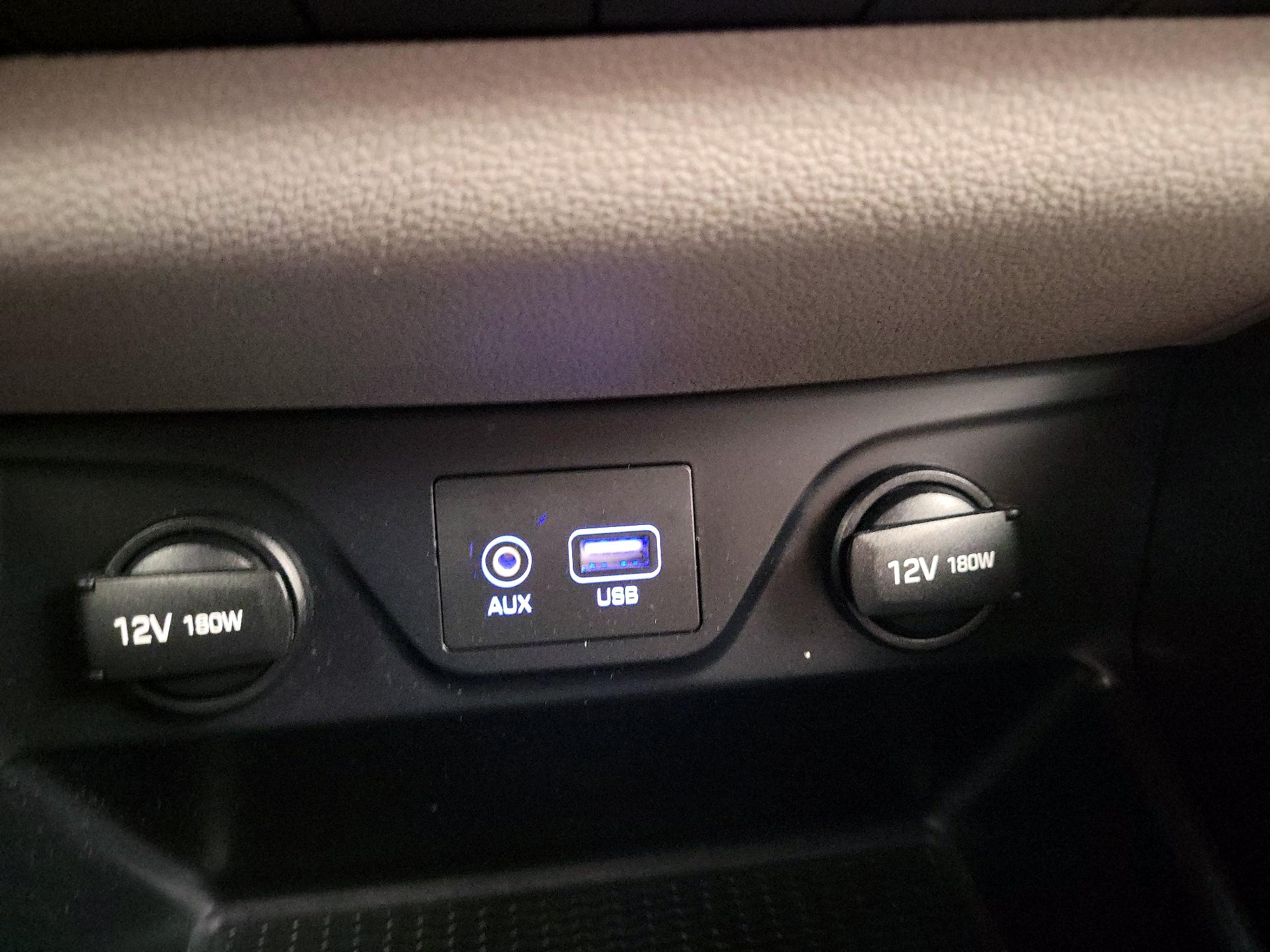 Thumbnail: 2020 Hyundai Tucson - 16