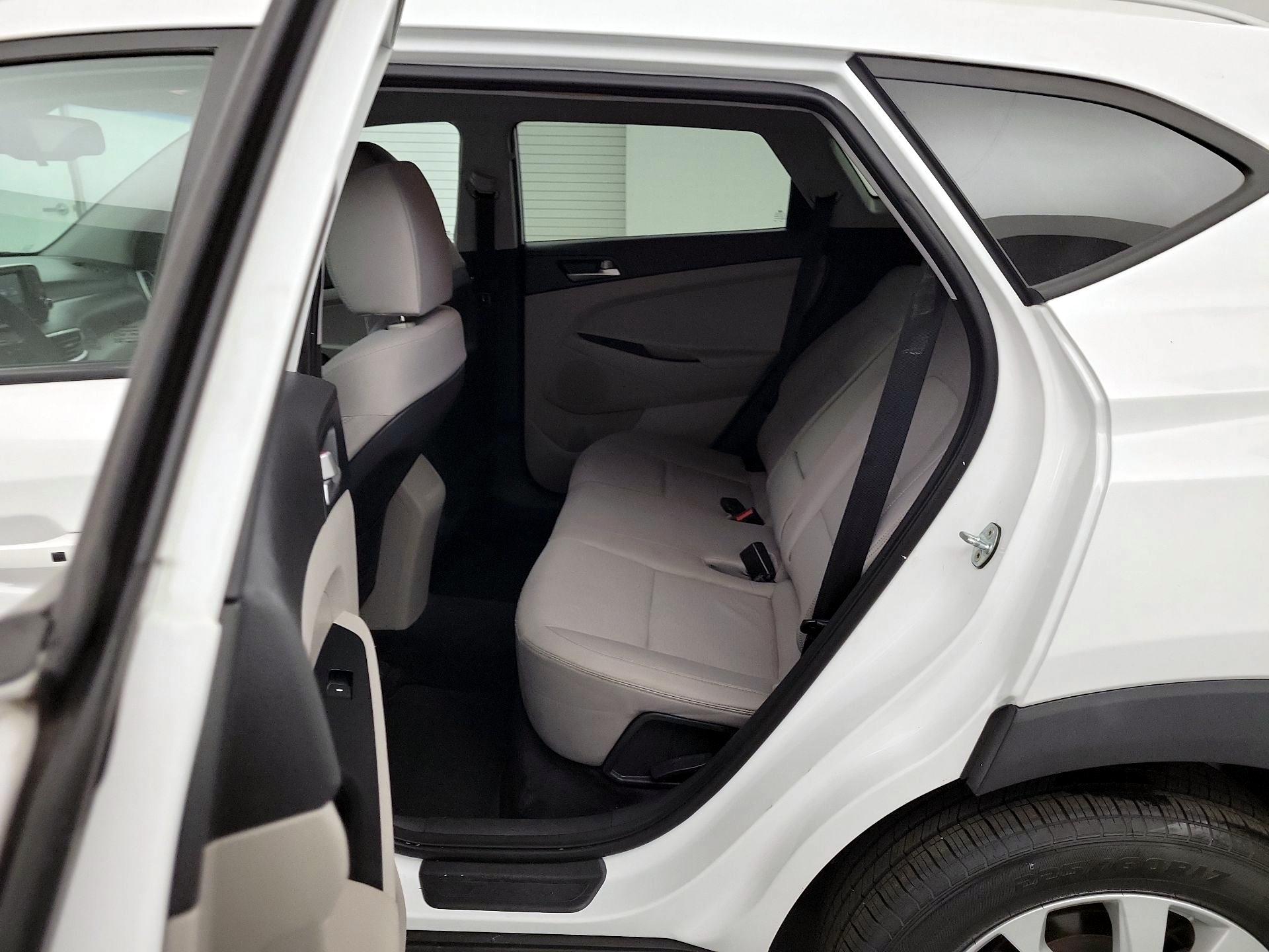 Thumbnail: 2020 Hyundai Tucson - 17