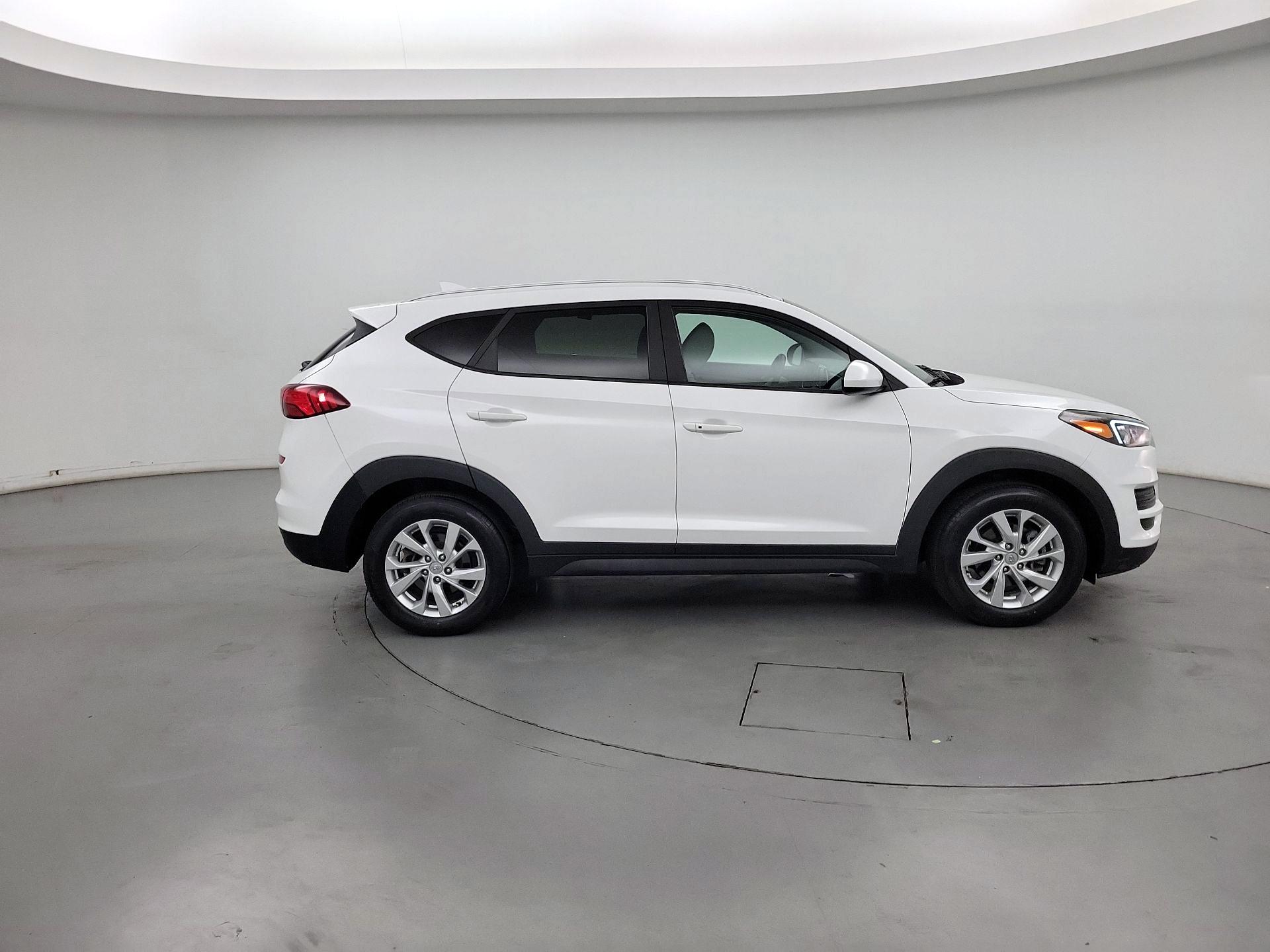 Thumbnail: 2020 Hyundai Tucson - 4